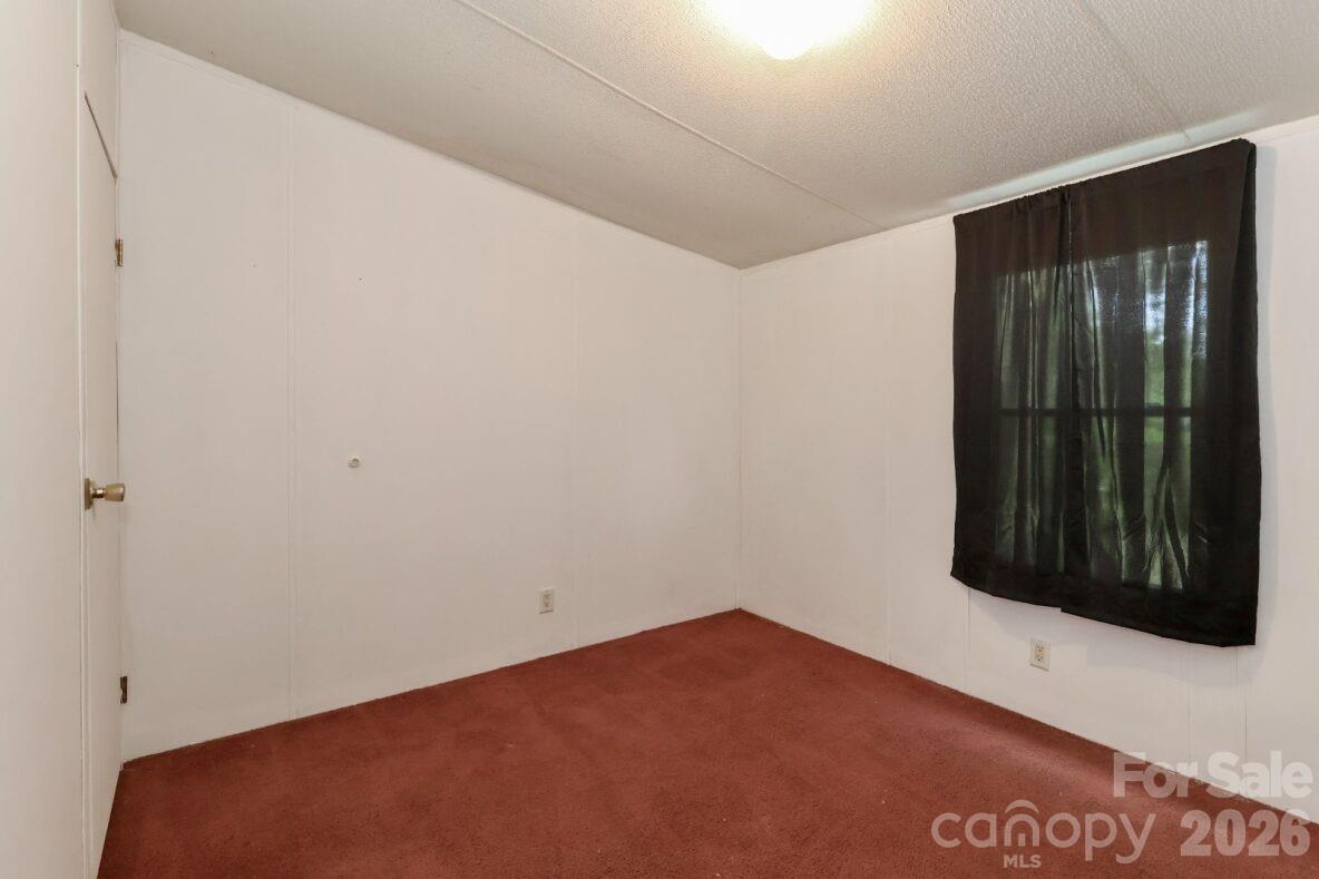 121 Fair Wind Lane Property Photo 27