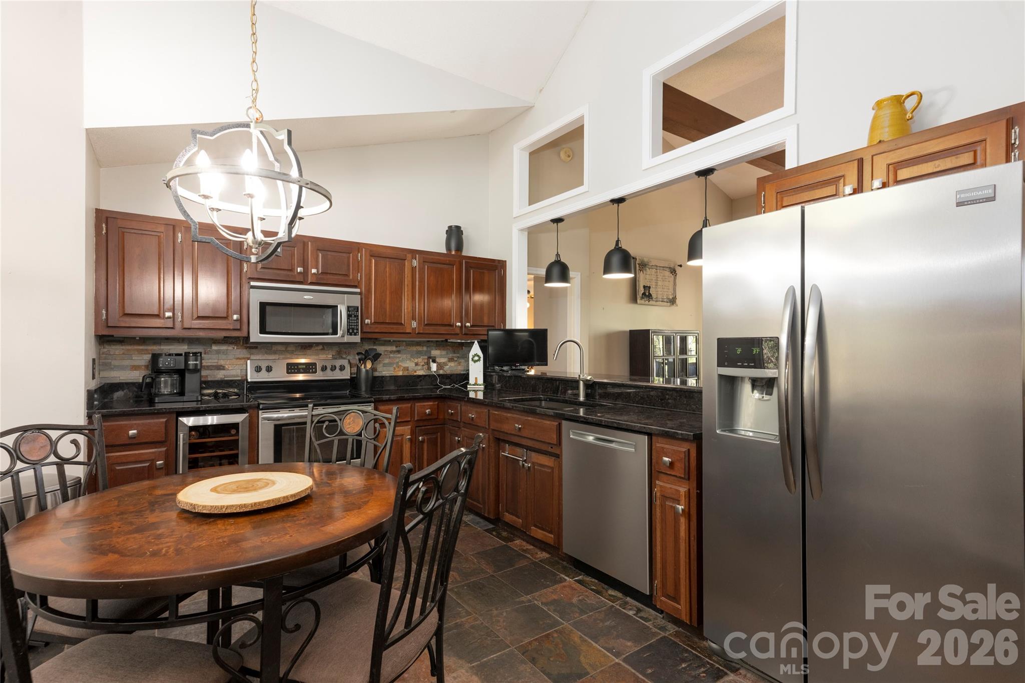 516 Cherokee Trace Property Photo 11