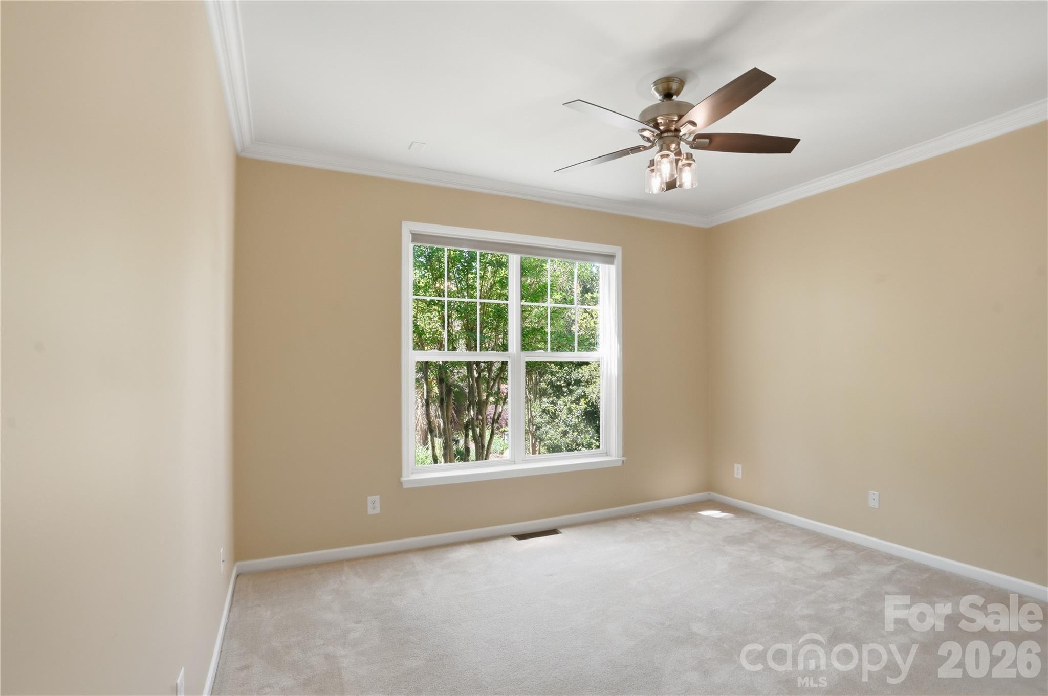 7816 Whisperingwood Drive Property Photo 29