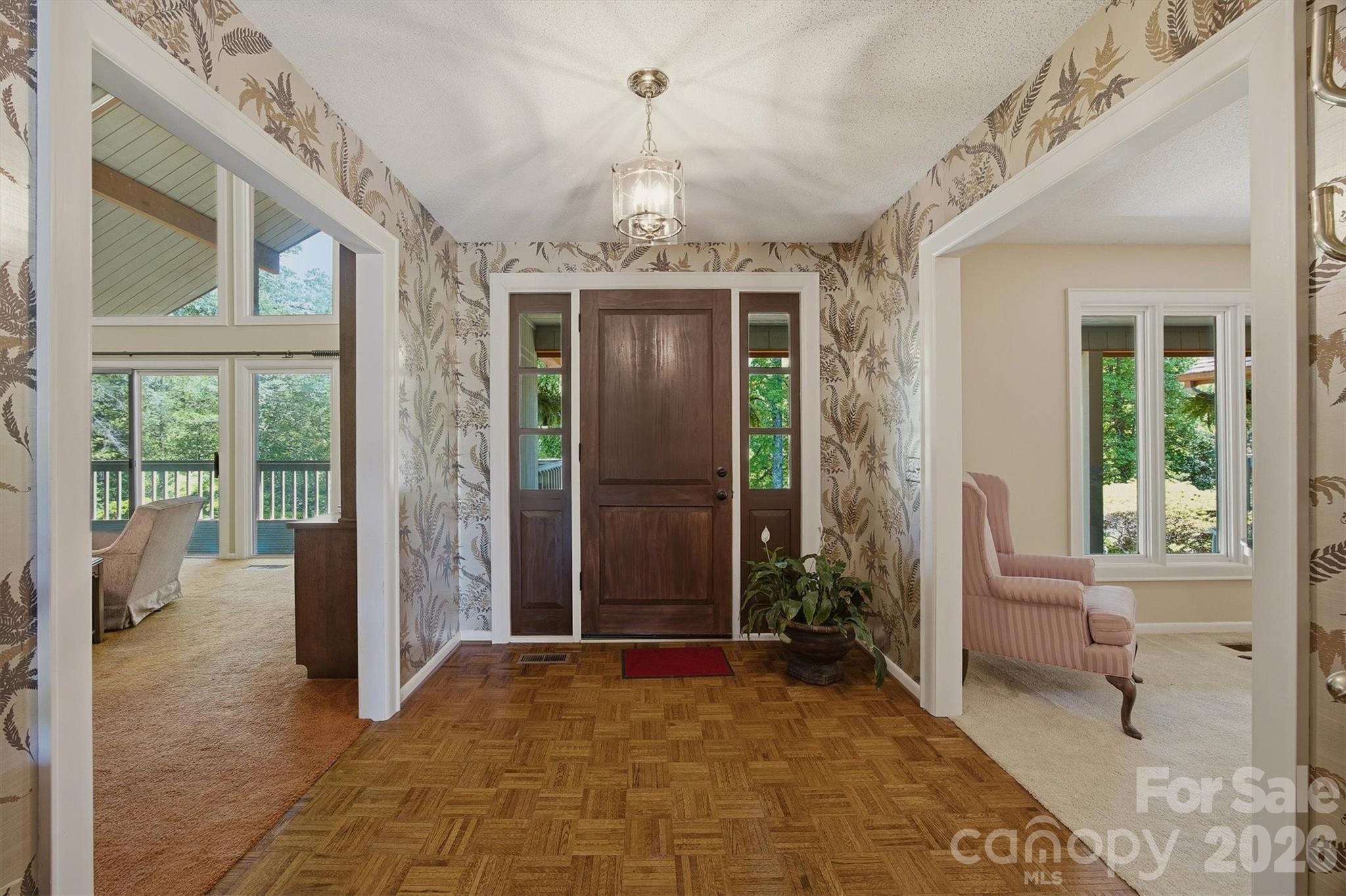 2718 Arden Drive Property Photo 8