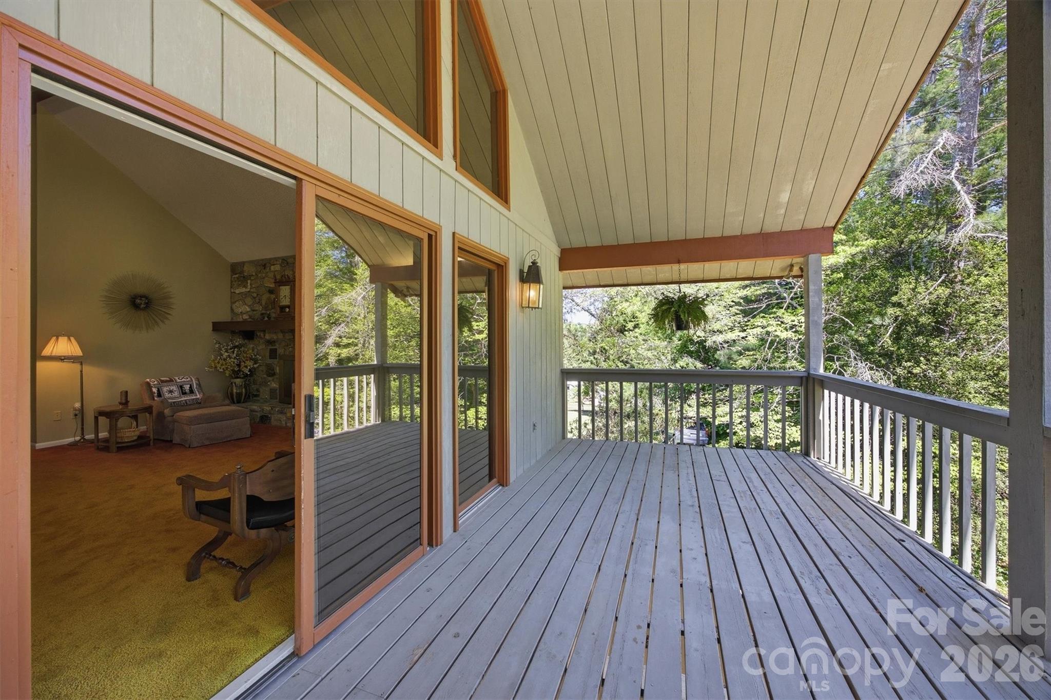 2718 Arden Drive Property Photo 28