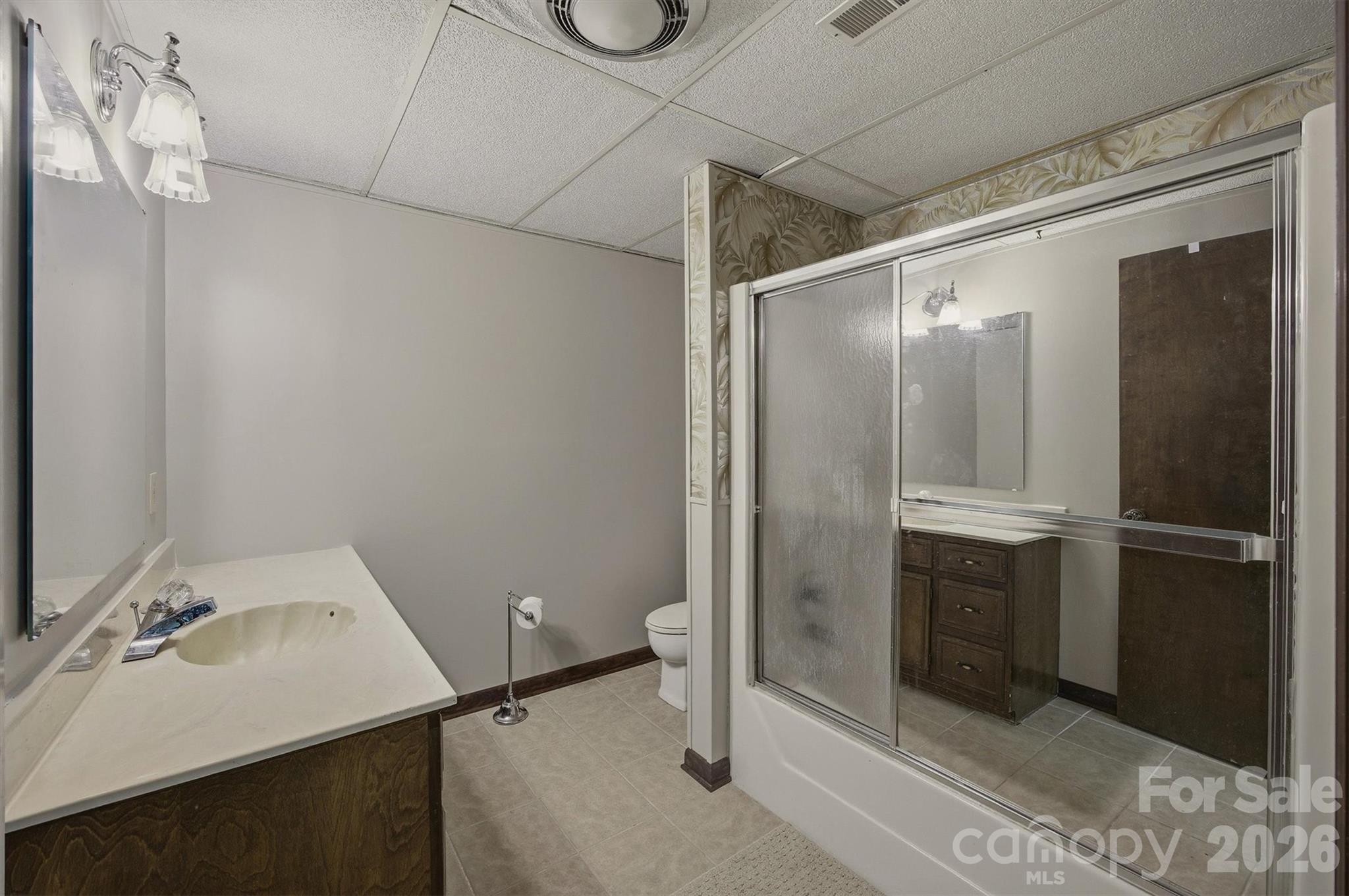 2718 Arden Drive Property Photo 35