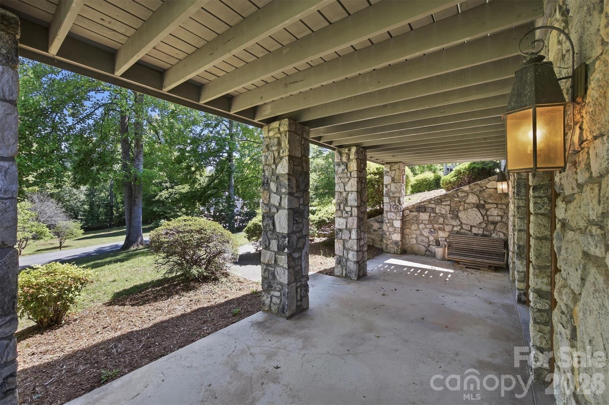 2718 Arden Drive Property Photo 38