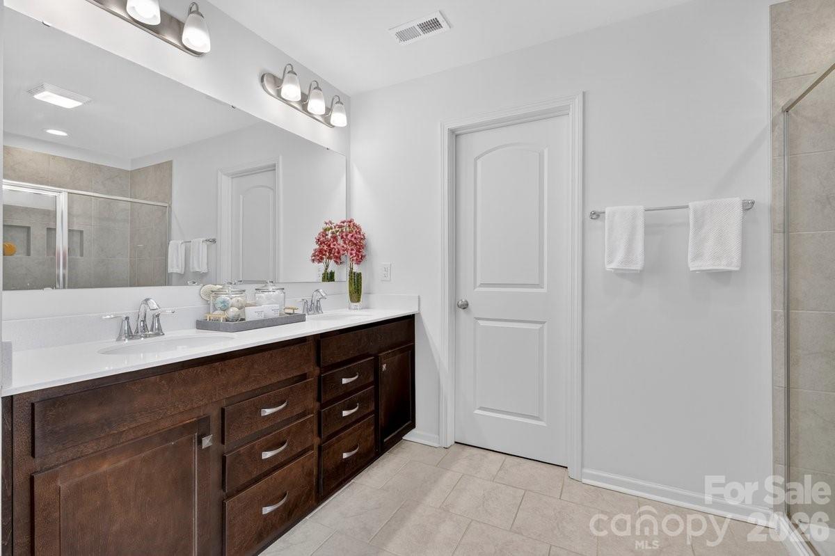 6341 Rocky Wagon Lane Property Photo 32