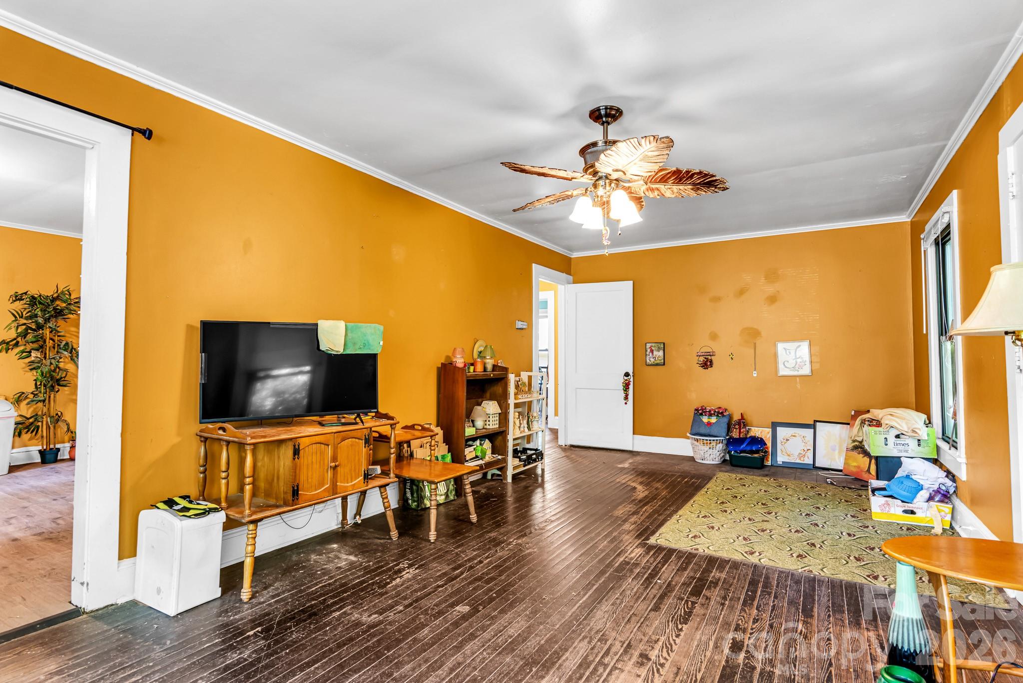 3240 W Innes Street Property Photo 15