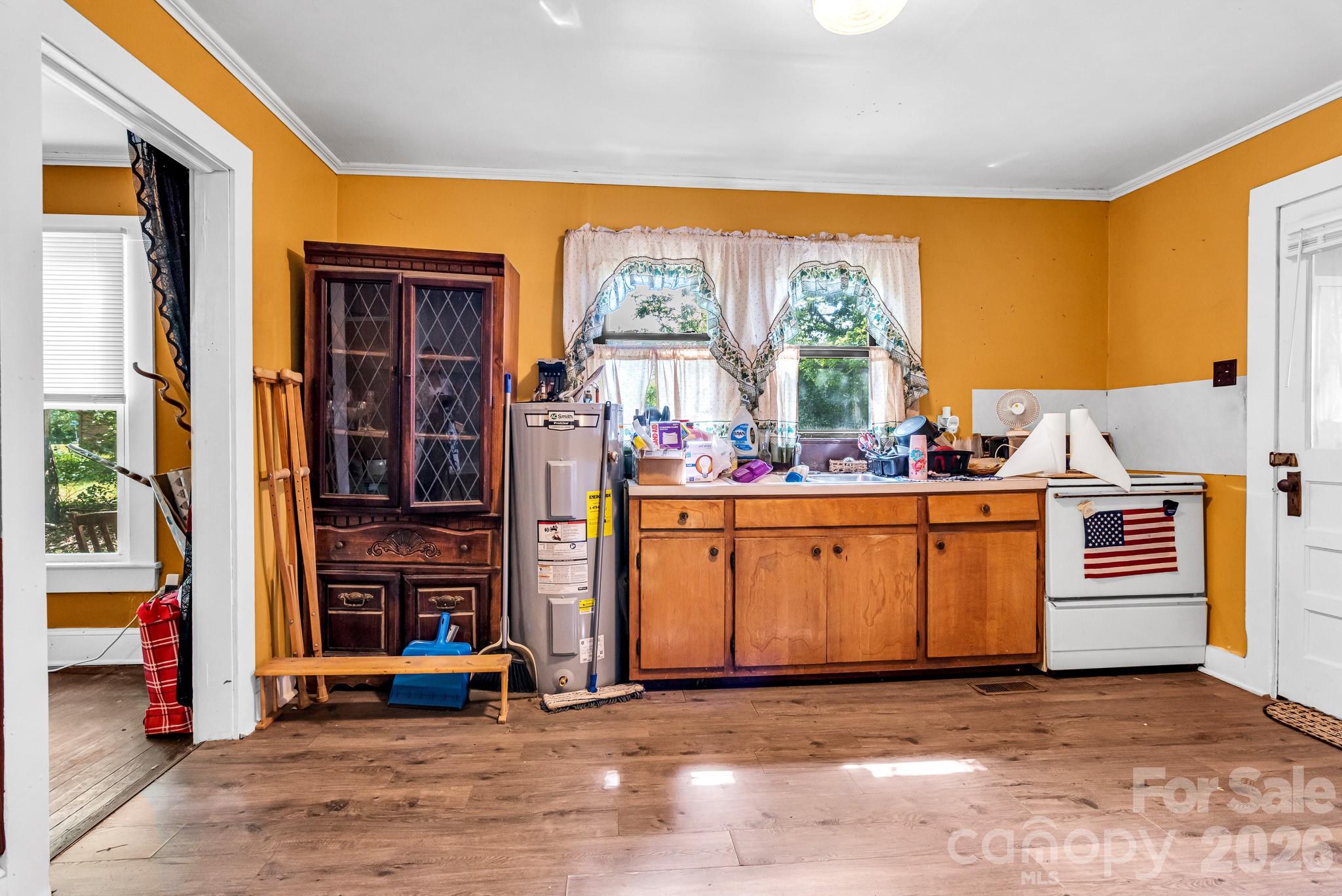 3240 W Innes Street Property Photo 17
