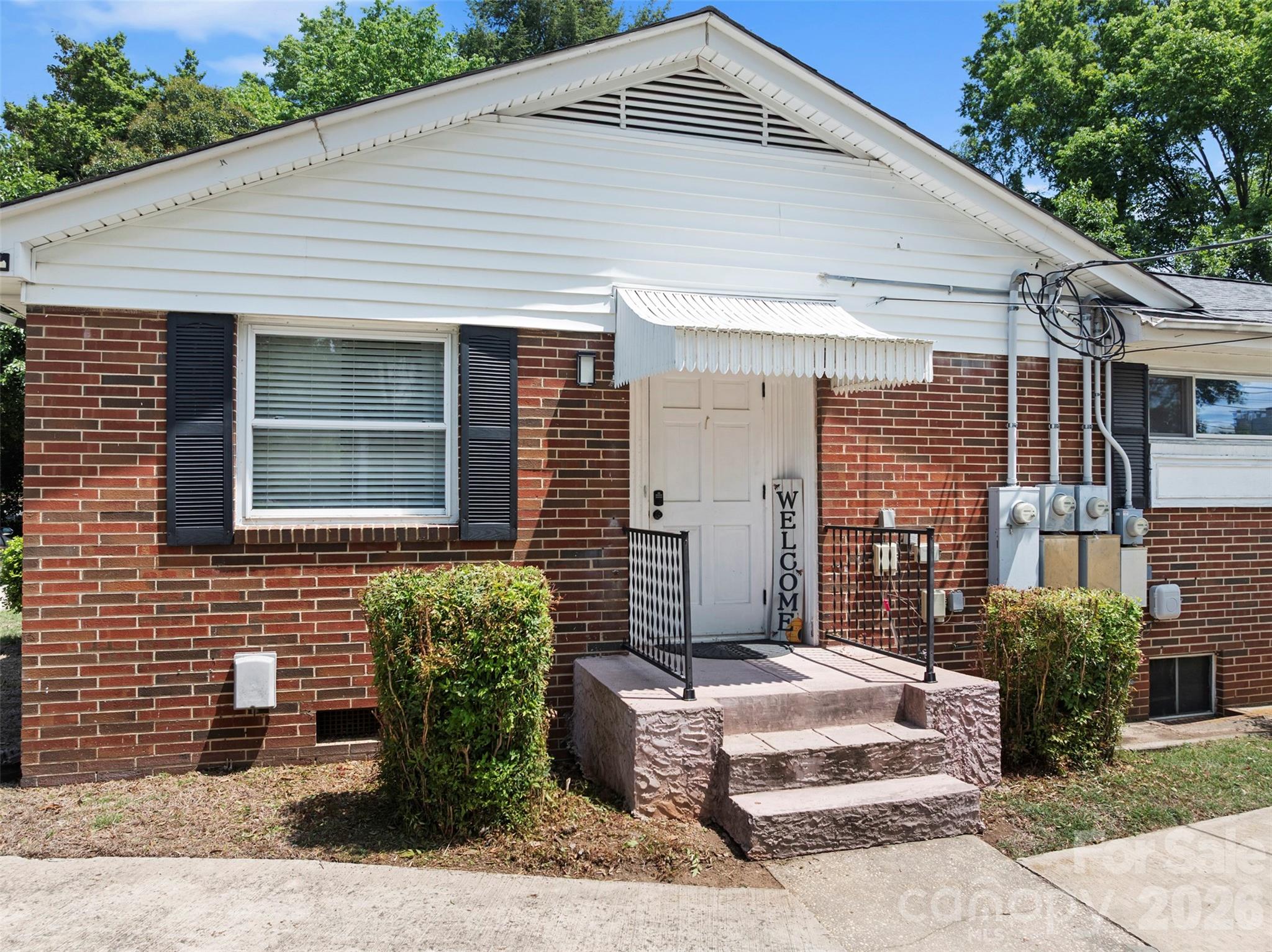 301 N Fulton Street Property Photo 21
