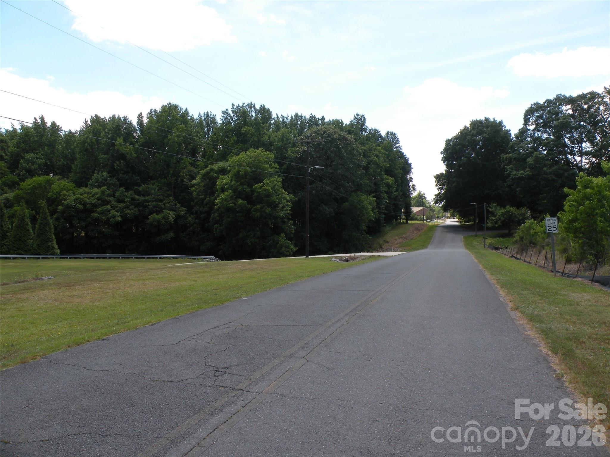101 Charlotte Street Property Photo 15