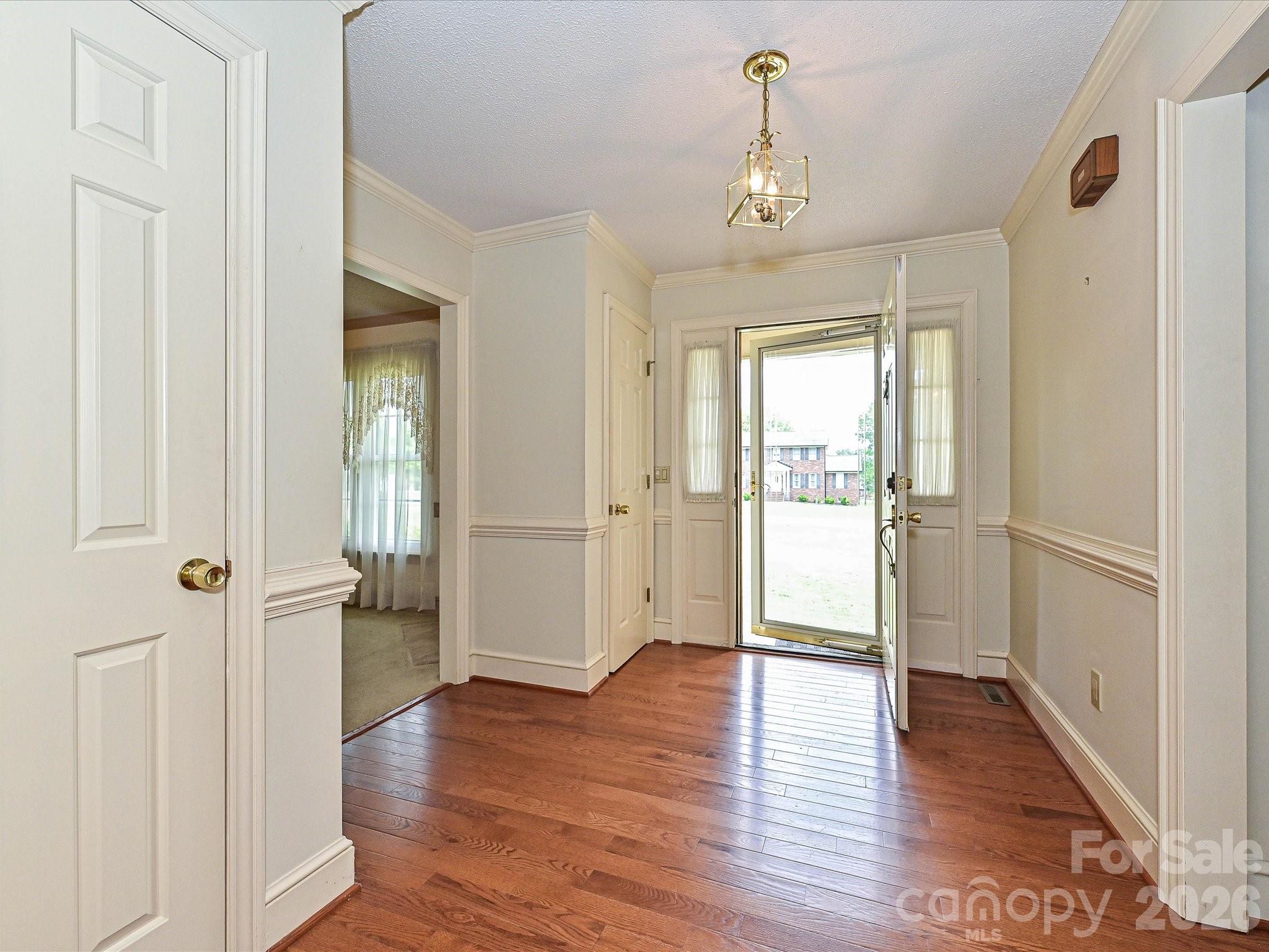 4165 Wrangler Drive Property Photo 3