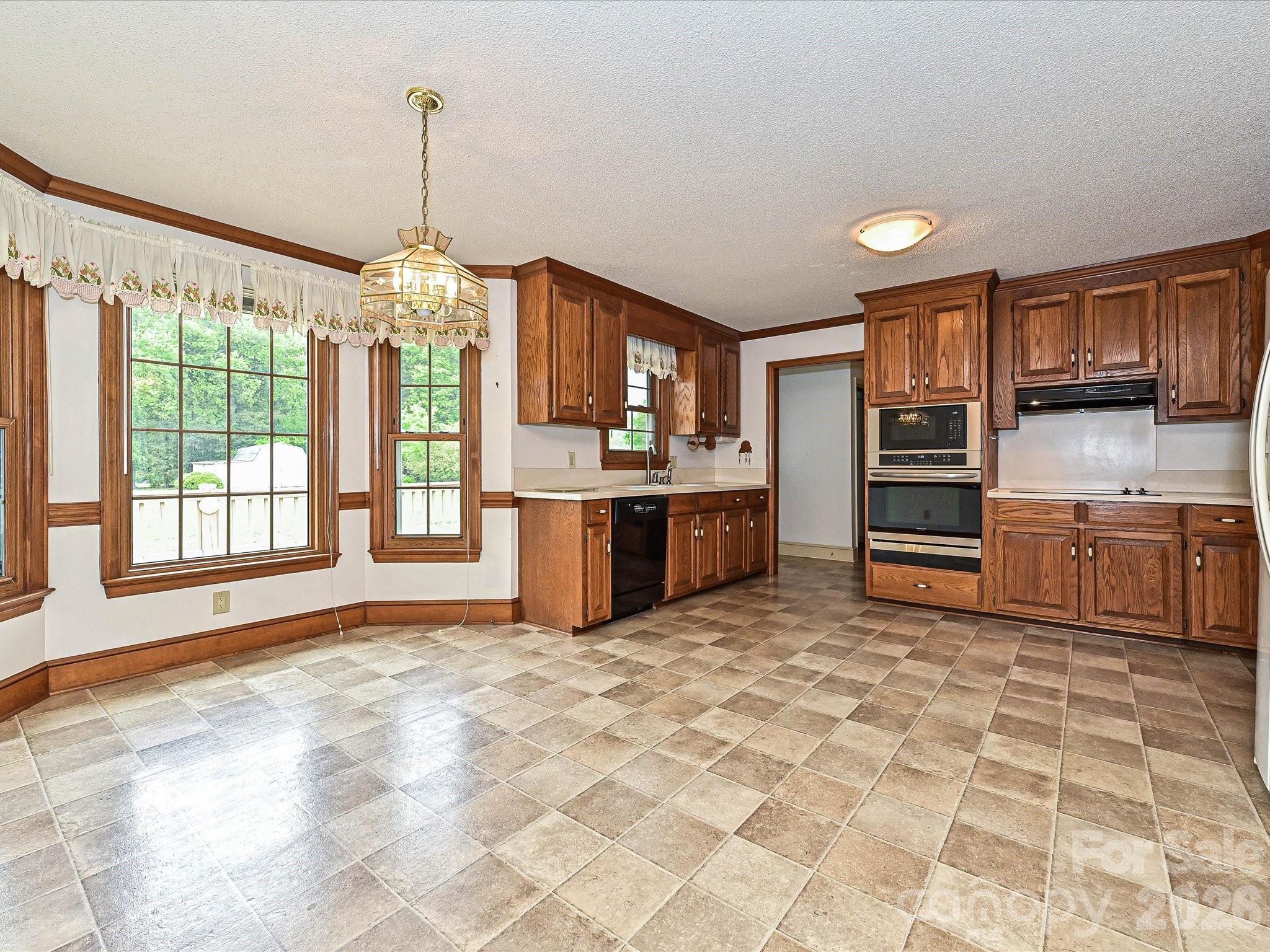4165 Wrangler Drive Property Photo 11