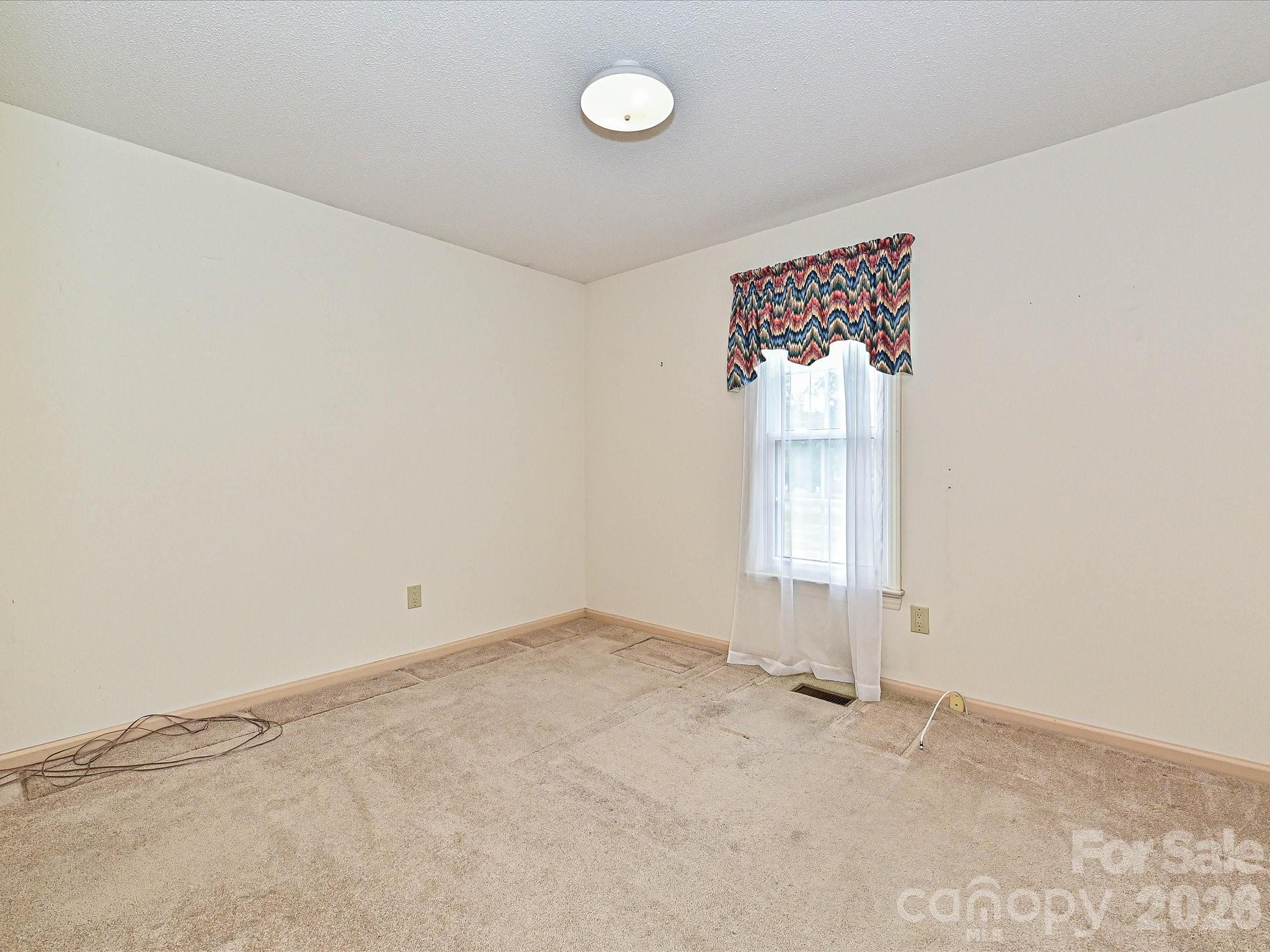 4165 Wrangler Drive Property Photo 27