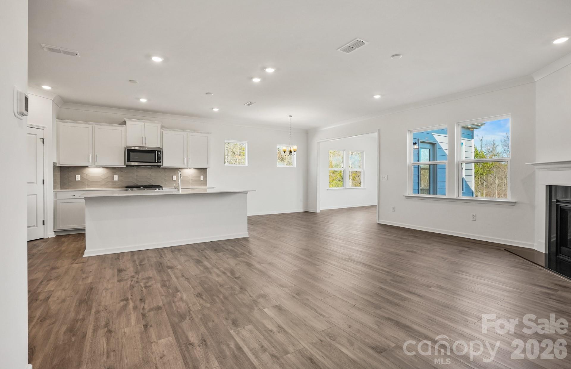 1614 Riverbend Avenue Property Photo 18