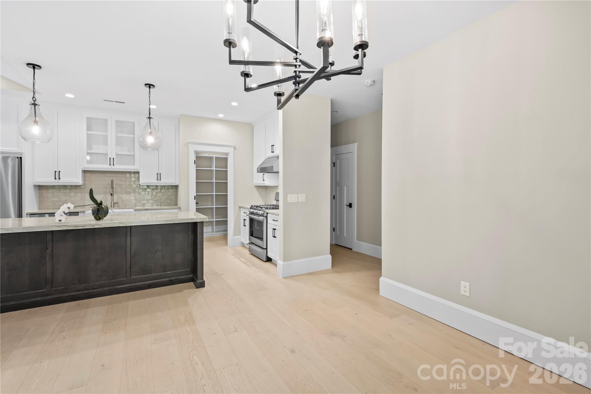 67 Starwood Valley Trail Property Photo 7
