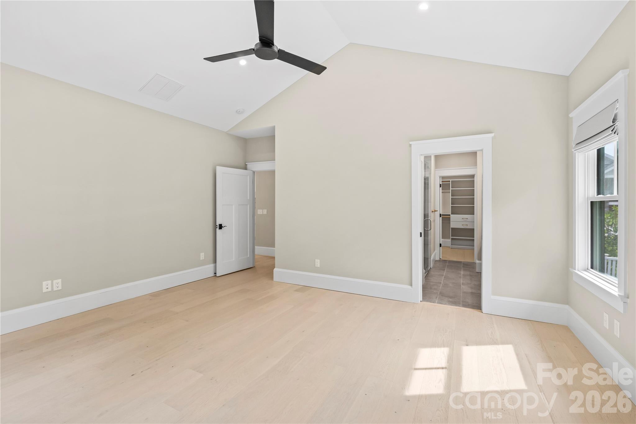 67 Starwood Valley Trail Property Photo 14