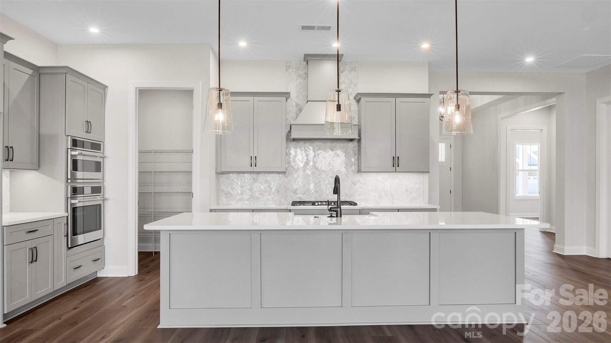 3026 Brush Creek Property Photo 6