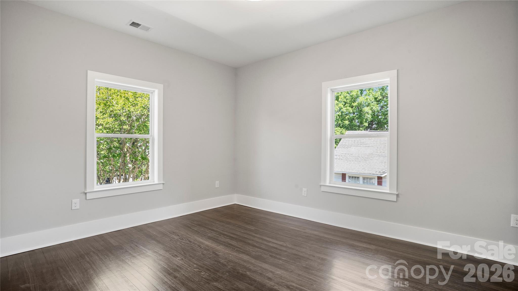 211 Tournament Drive Property Photo 28