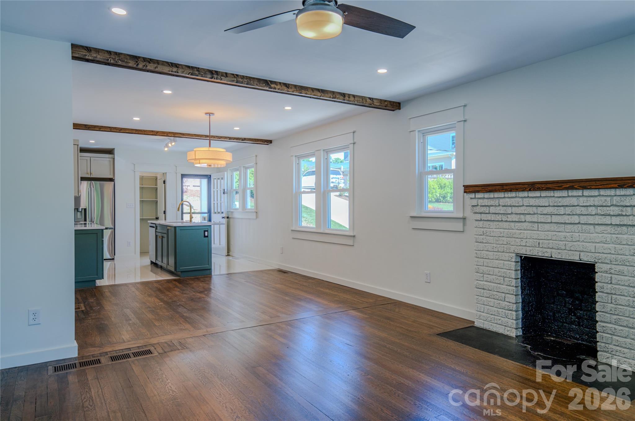 26 Henrietta Street Property Photo 16