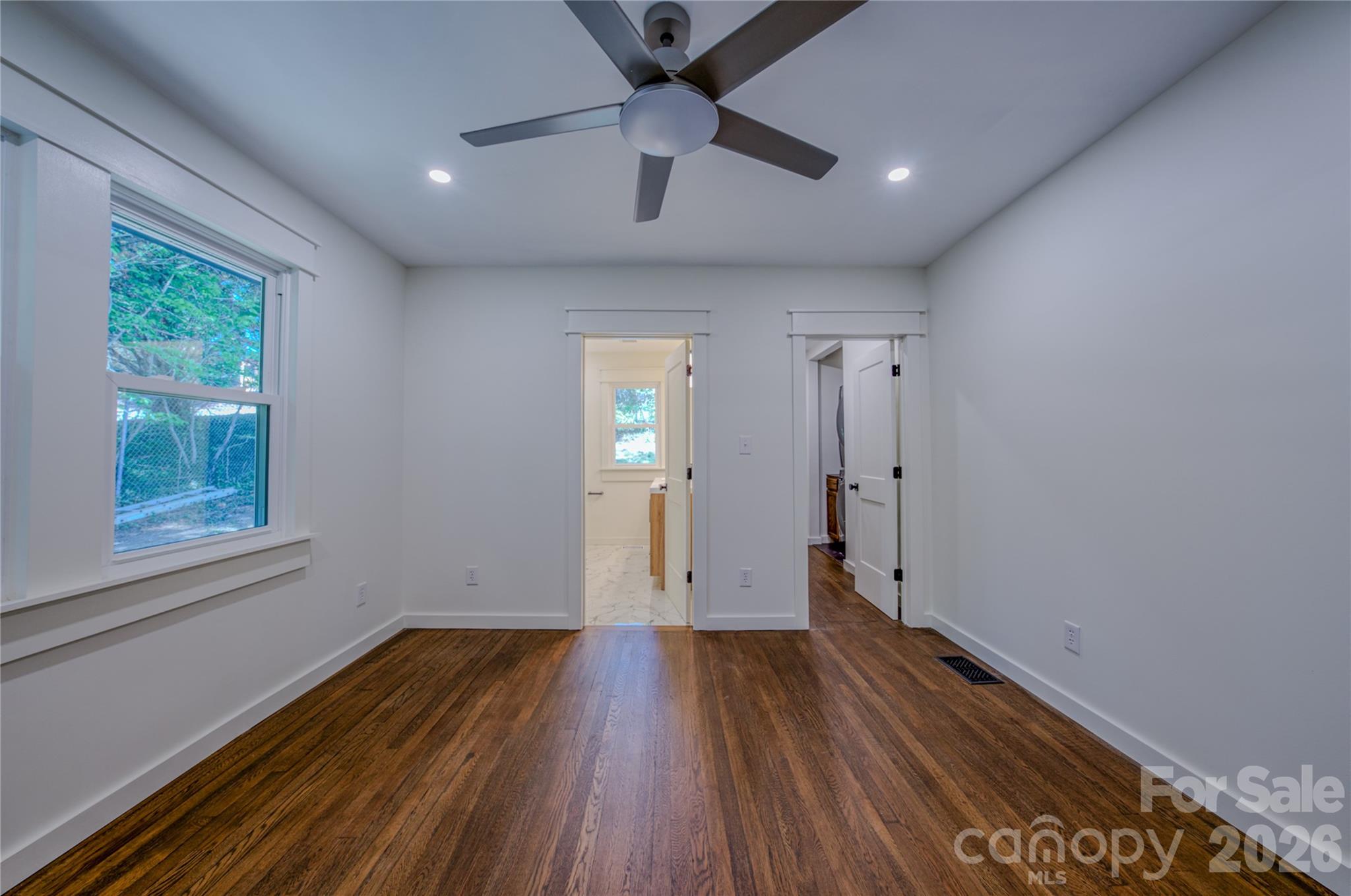 26 Henrietta Street Property Photo 18