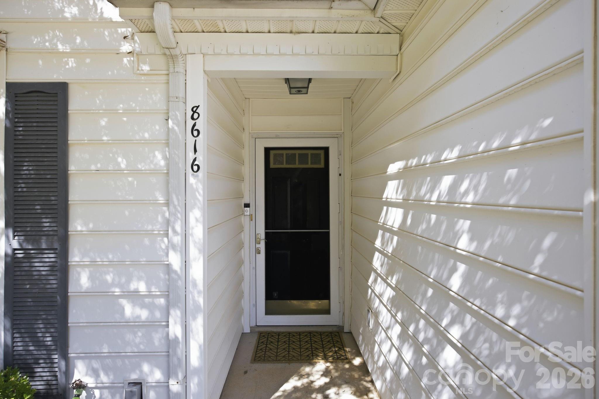 8616 Mineral Ridge Way Property Photo 4