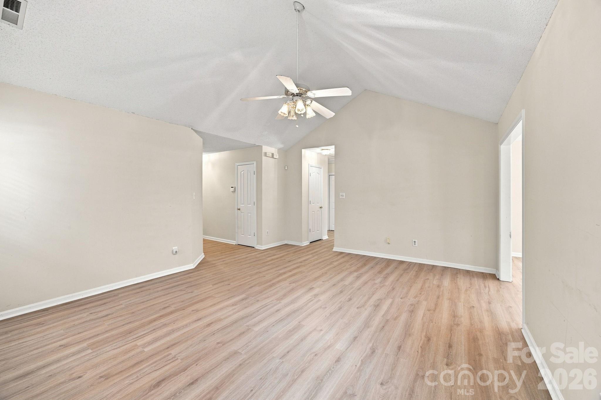 8616 Mineral Ridge Way Property Photo 6