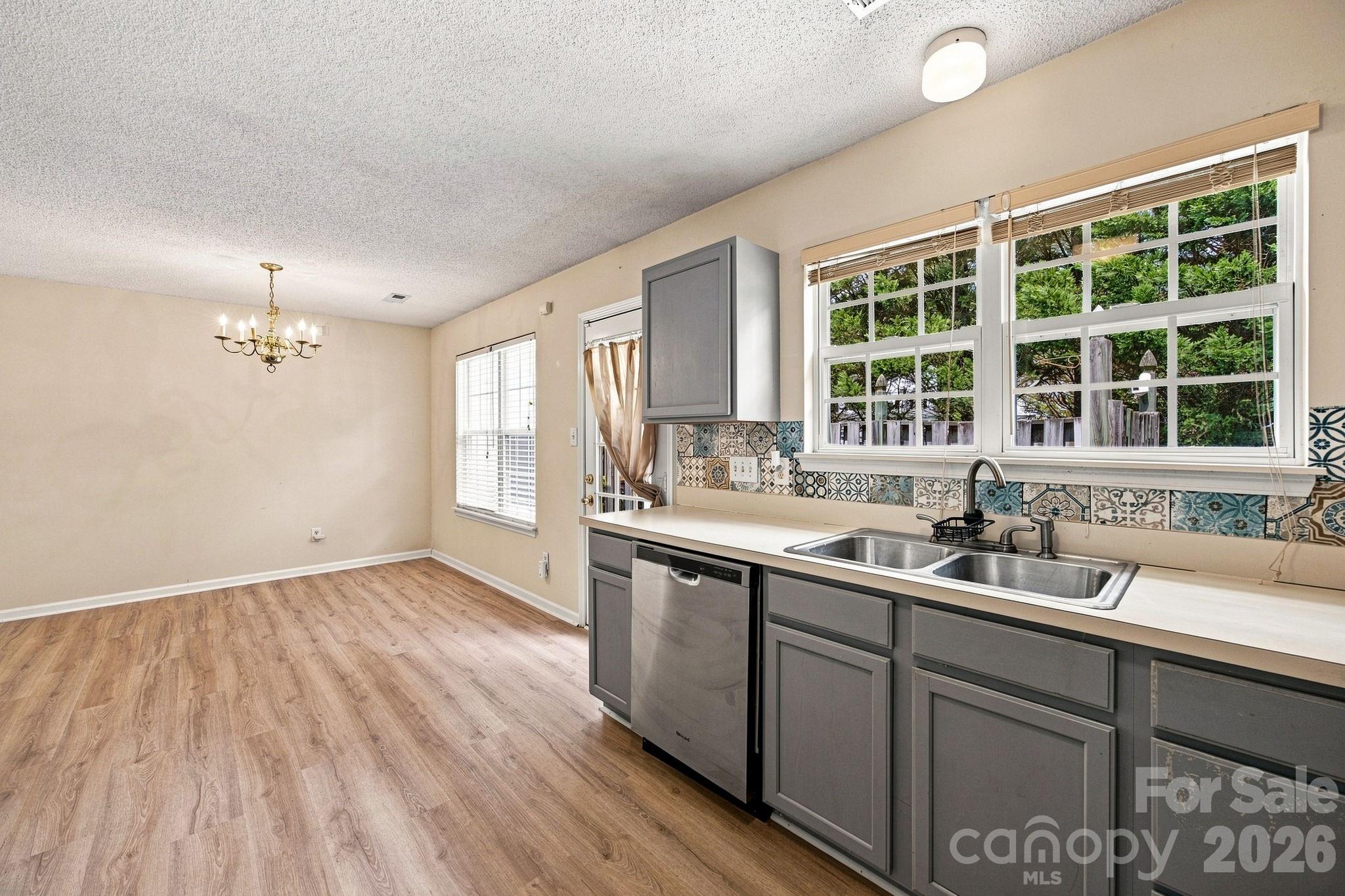 8616 Mineral Ridge Way Property Photo 14