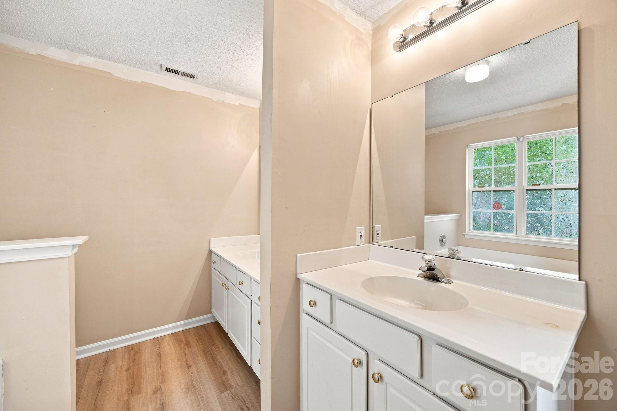 8616 Mineral Ridge Way Property Photo 22