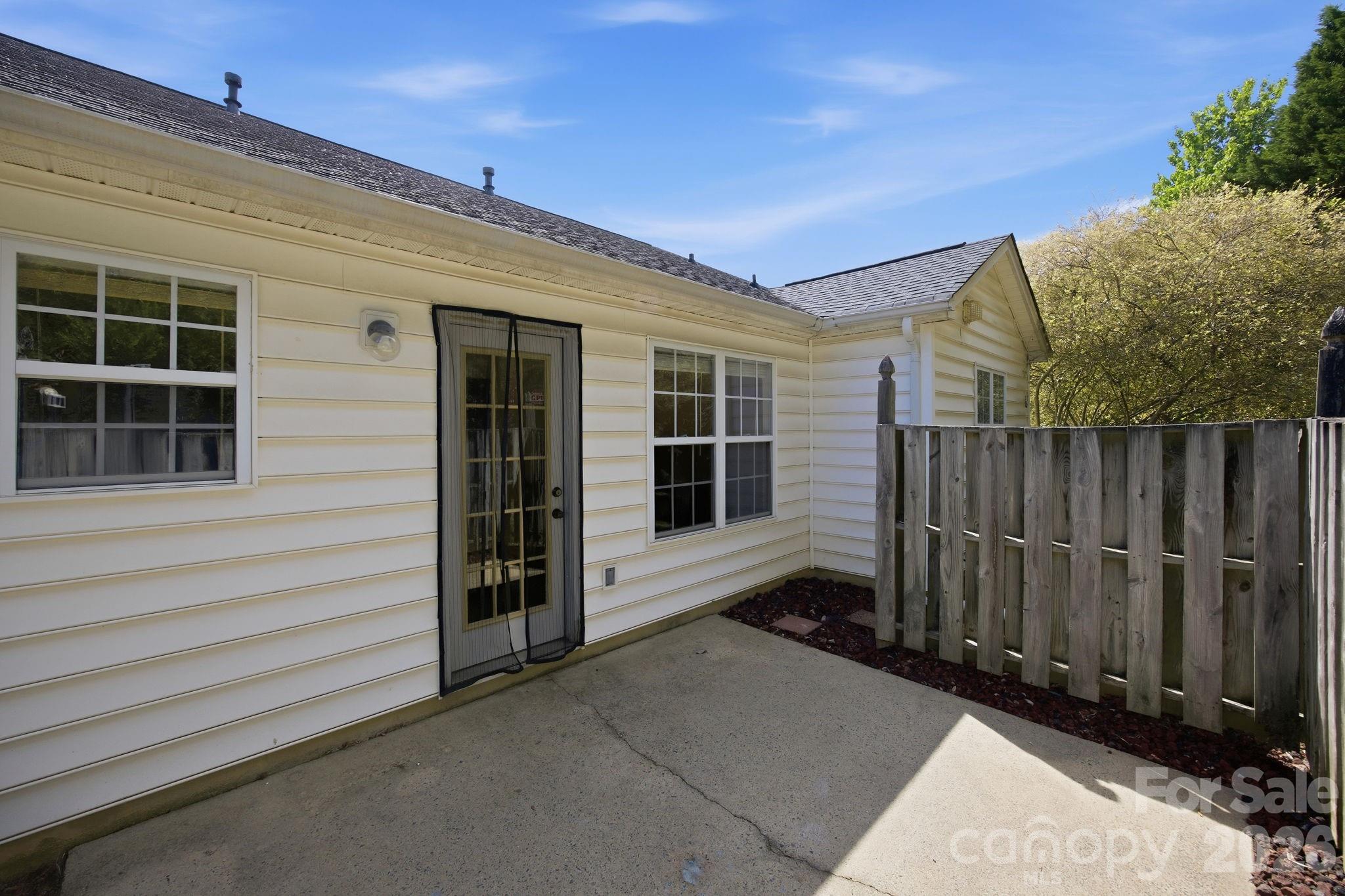 8616 Mineral Ridge Way Property Photo 31