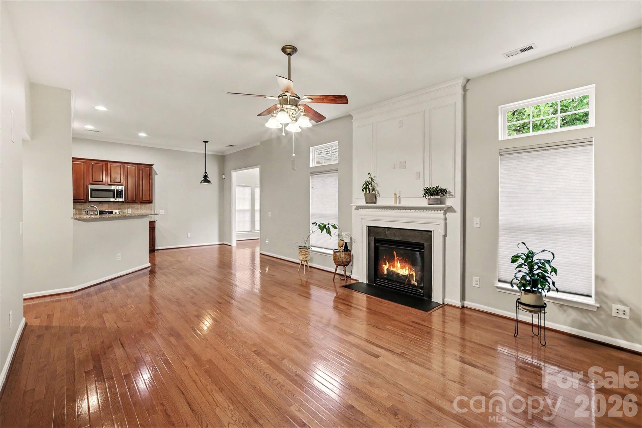 2172 Southridge Drive Property Photo 8
