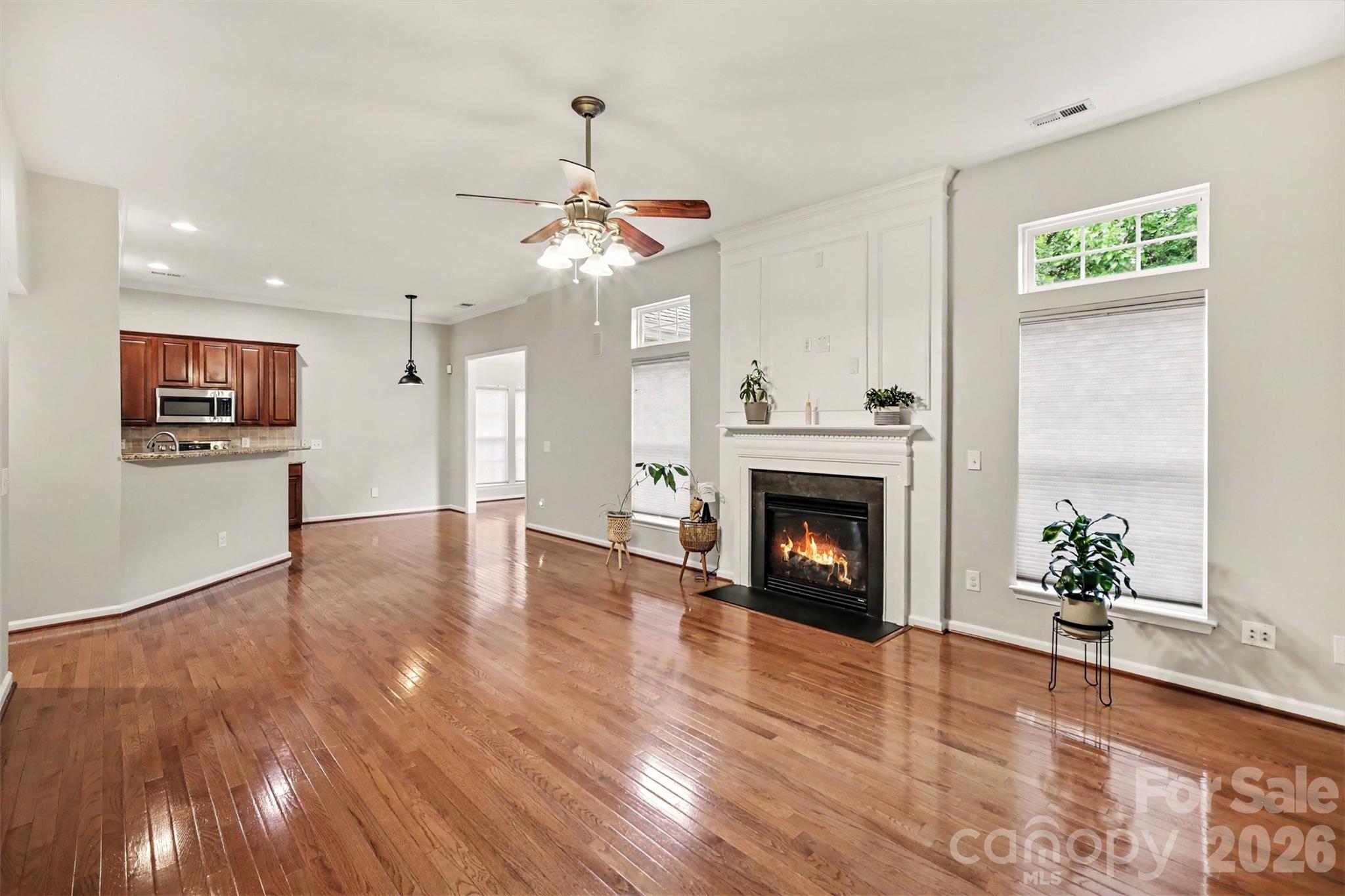 2172 Southridge Drive Property Photo 10