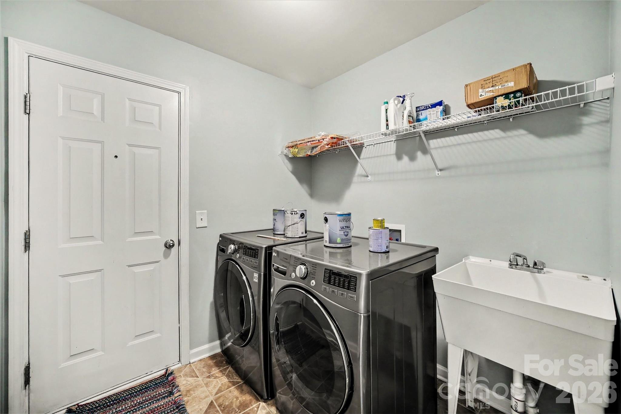 2172 Southridge Drive Property Photo 28