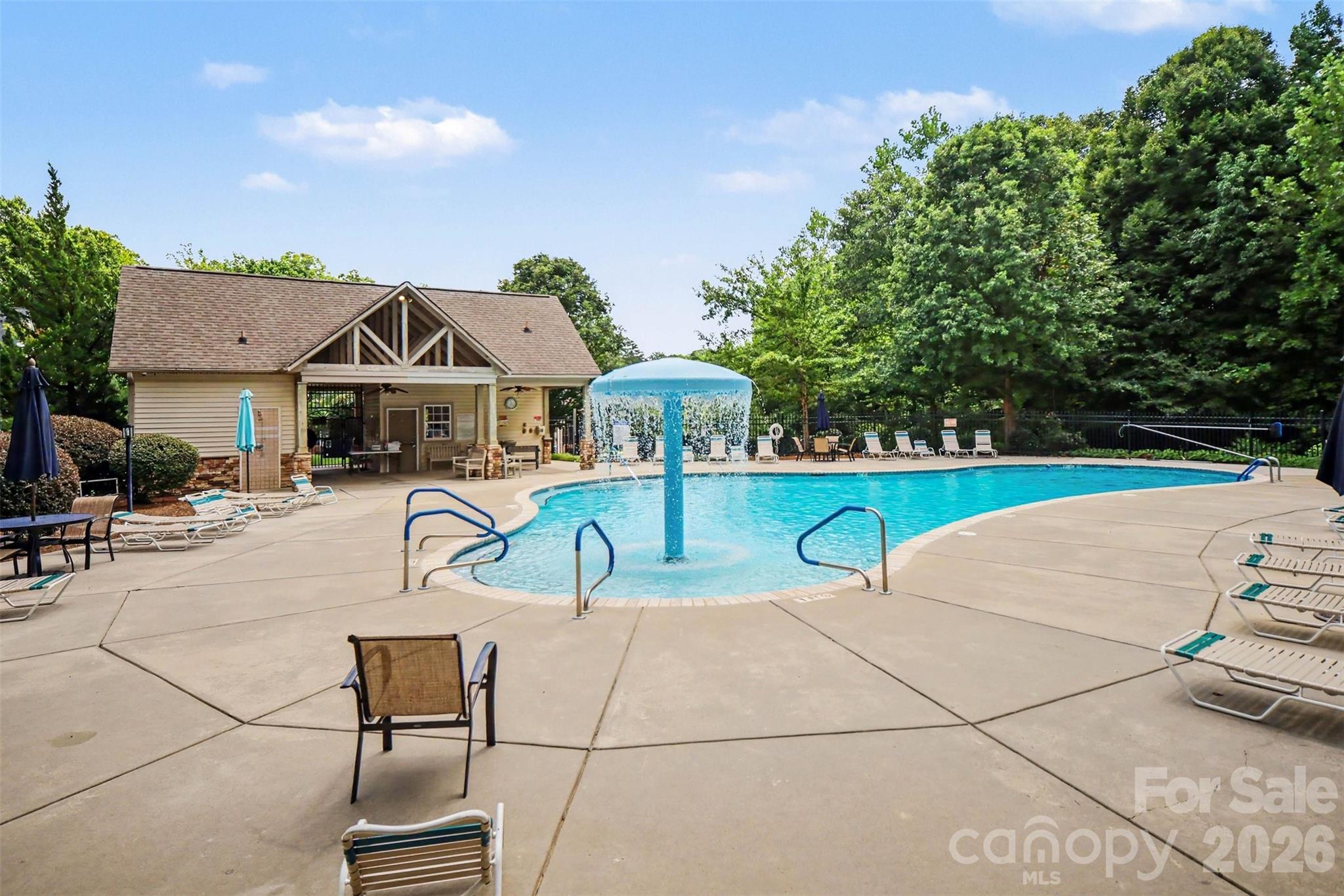 2172 Southridge Drive Property Photo 34