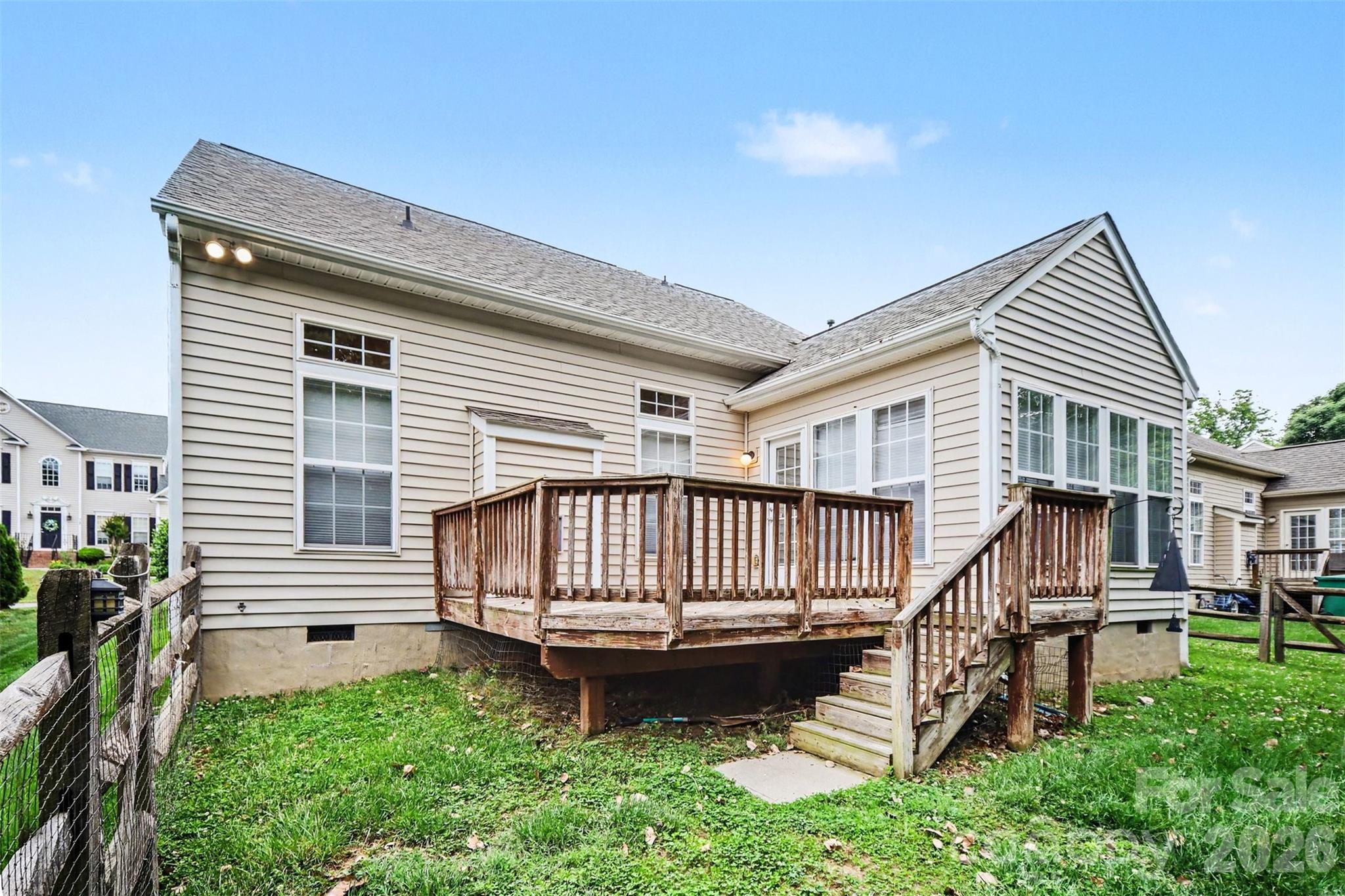 2172 Southridge Drive Property Photo 36