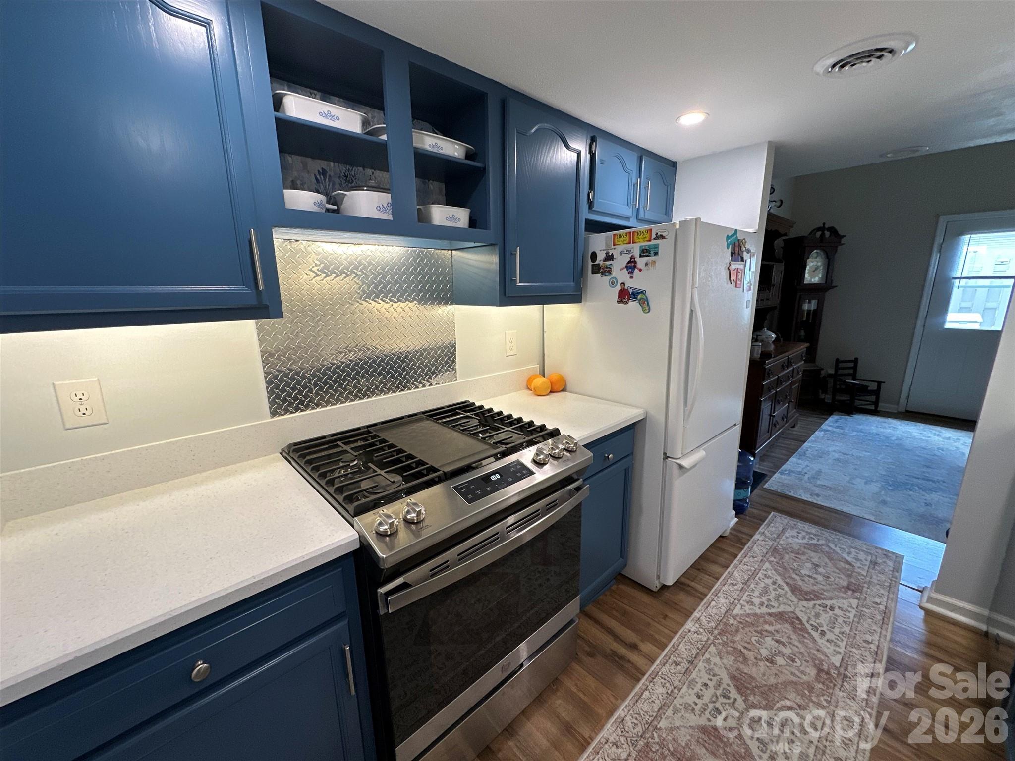 26 Sleepy Hollow Lane Property Photo 2