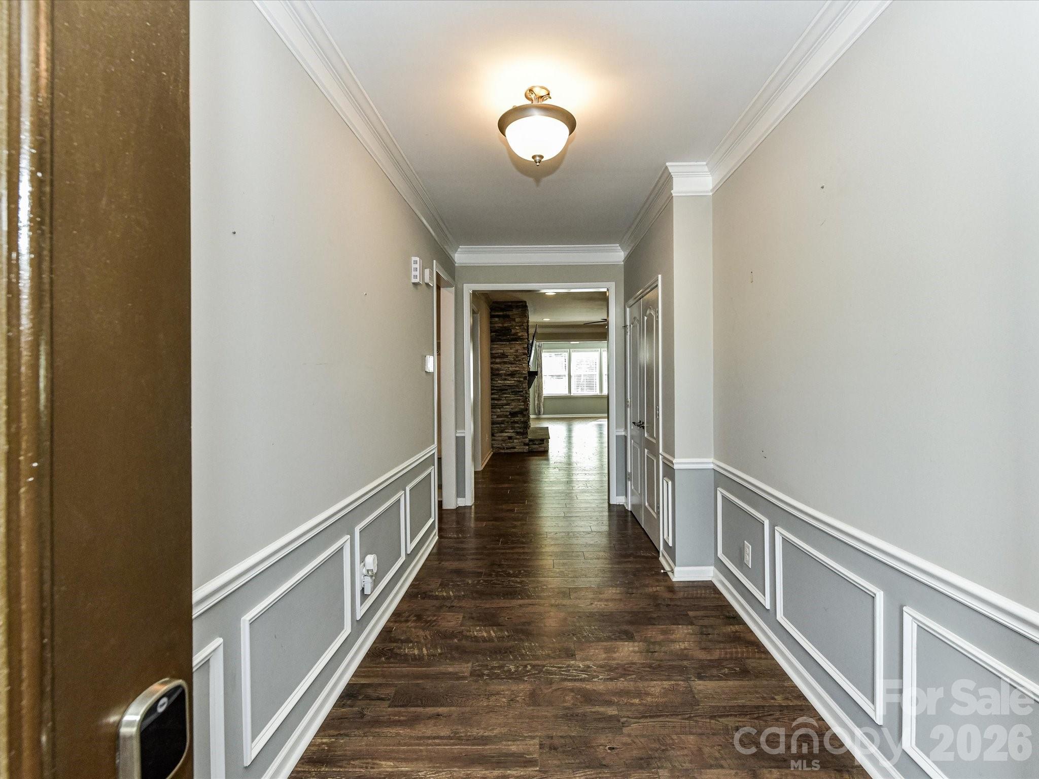 15738 Reynolds Drive Property Photo 4