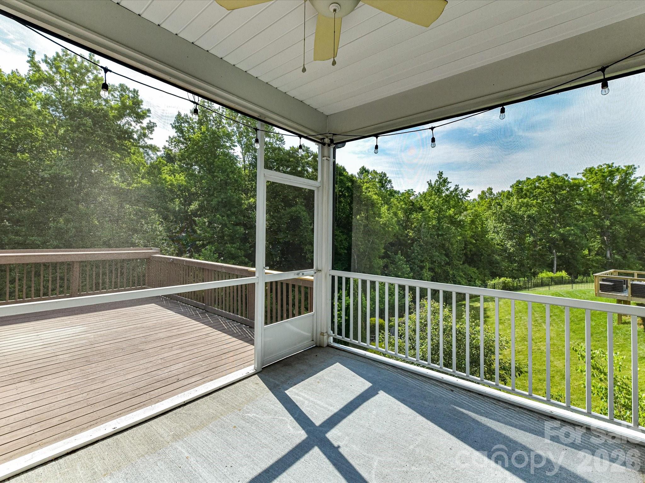 15738 Reynolds Drive Property Photo 24