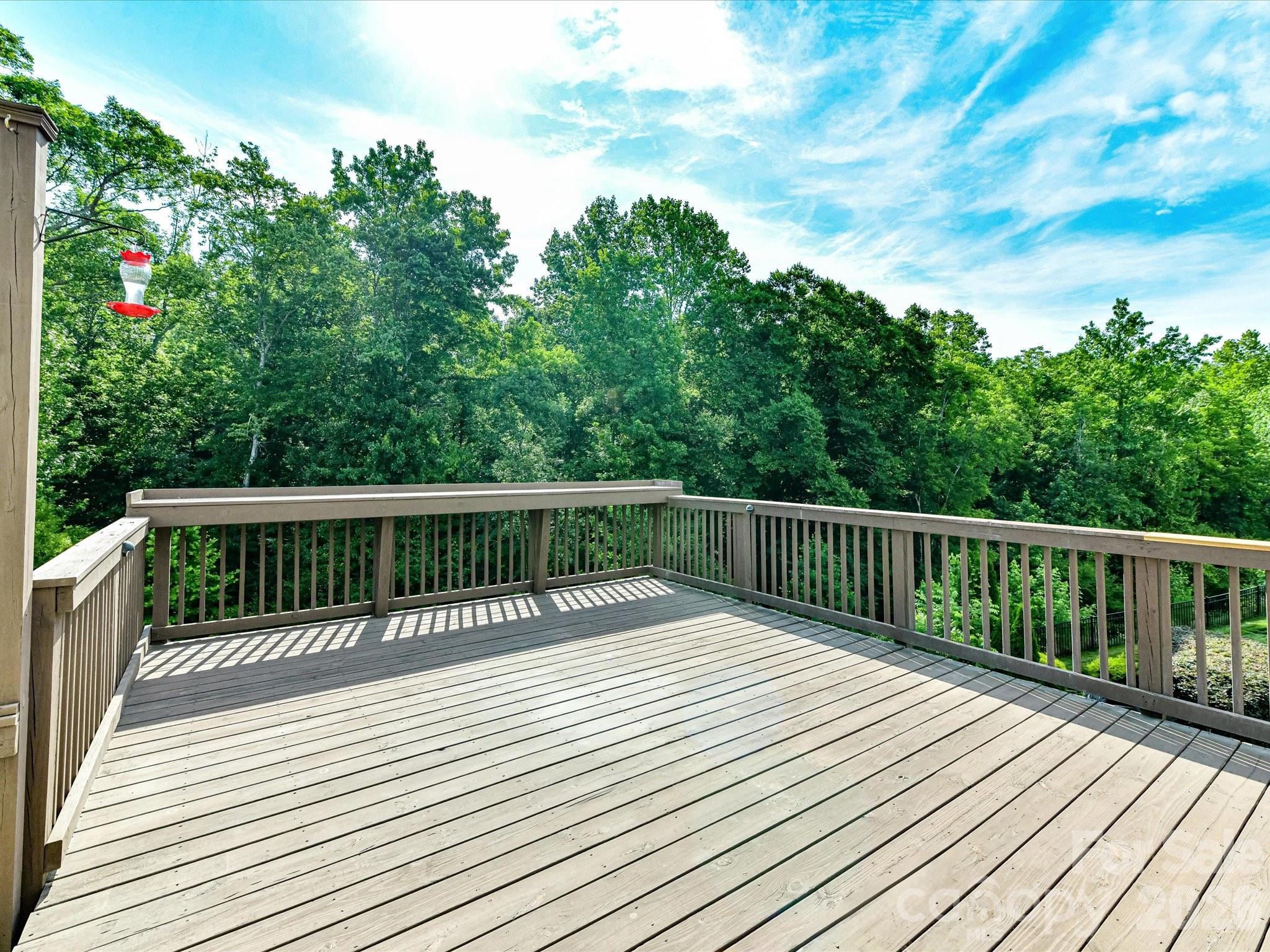 15738 Reynolds Drive Property Photo 27