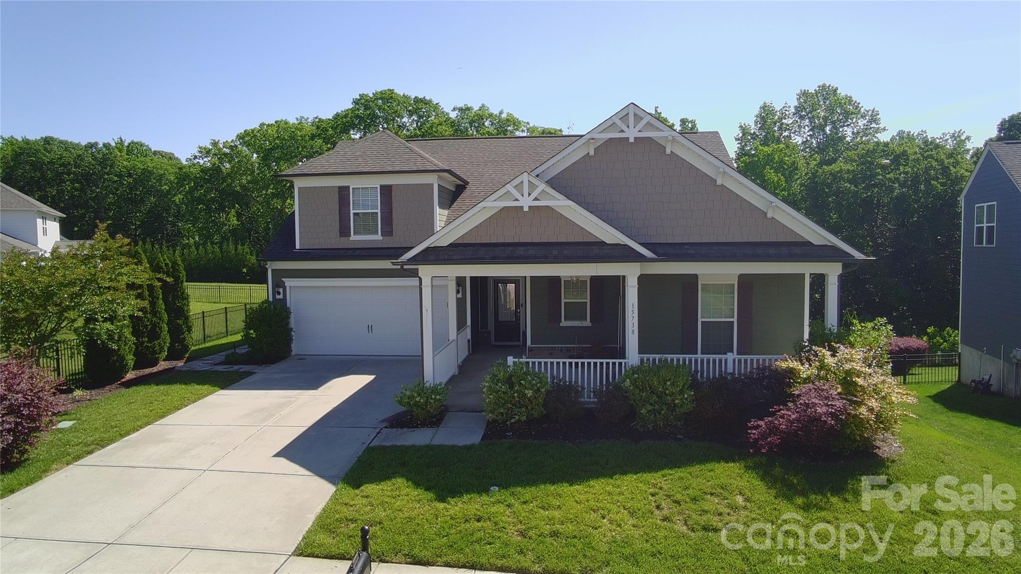 15738 Reynolds Drive Property Photo 39