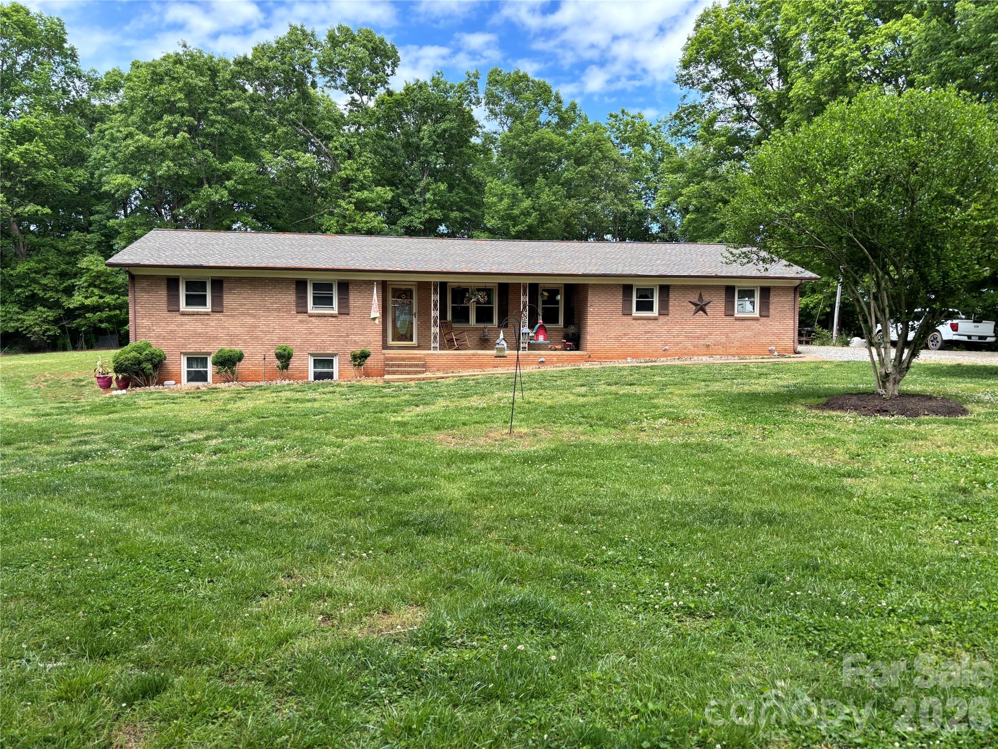 74 Miranda Drive Property Photo 1