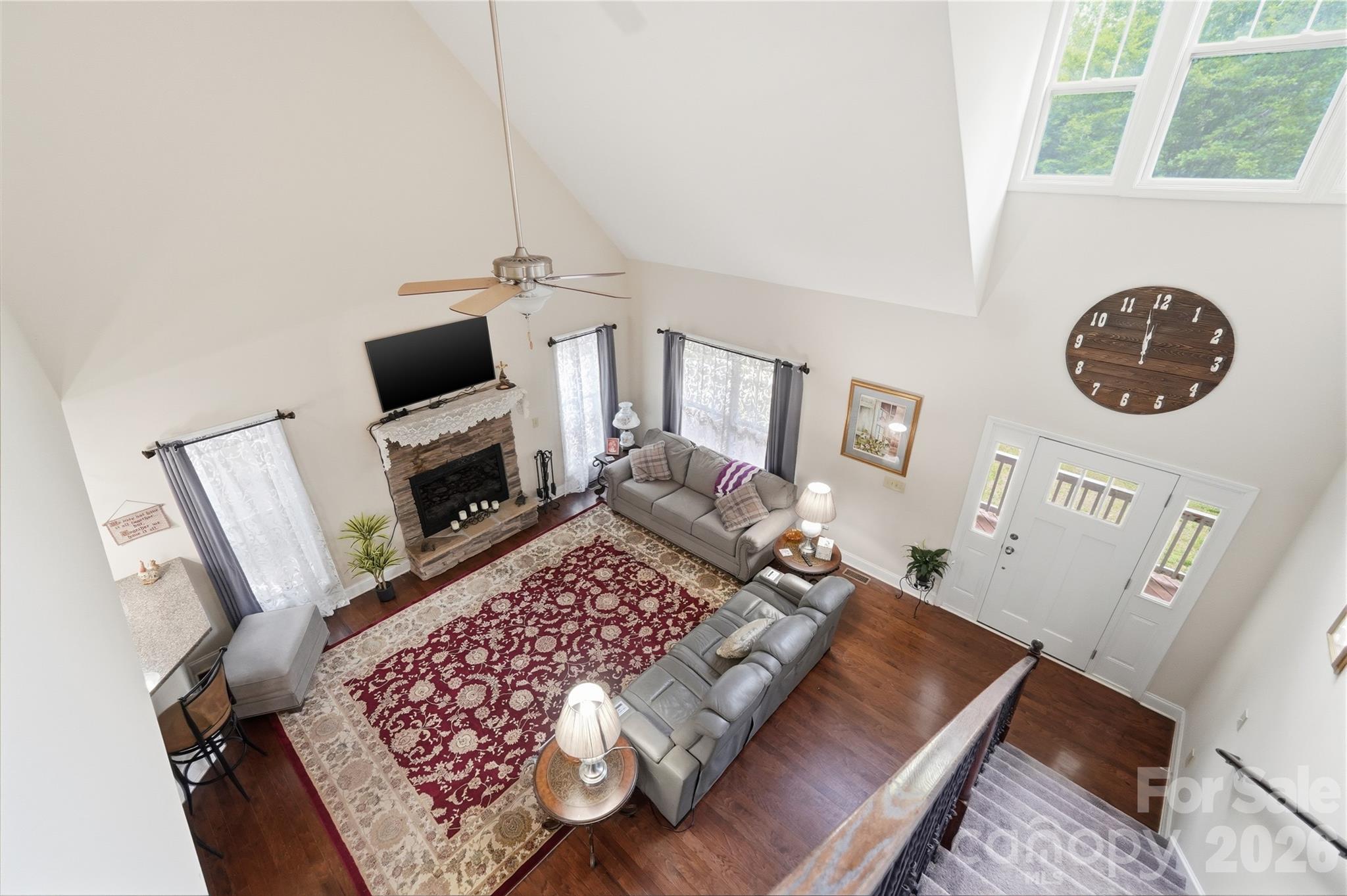 250 Henderson Road Property Photo 16