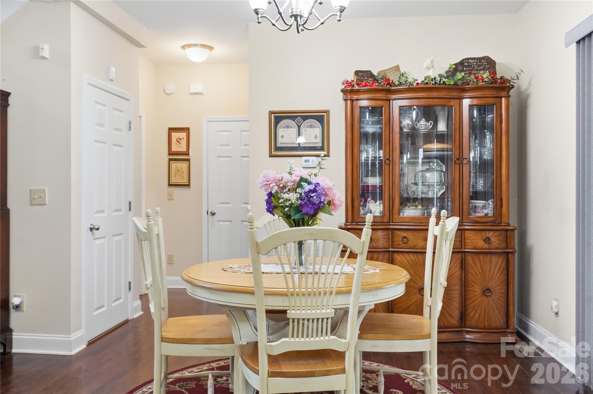 250 Henderson Road Property Photo 22