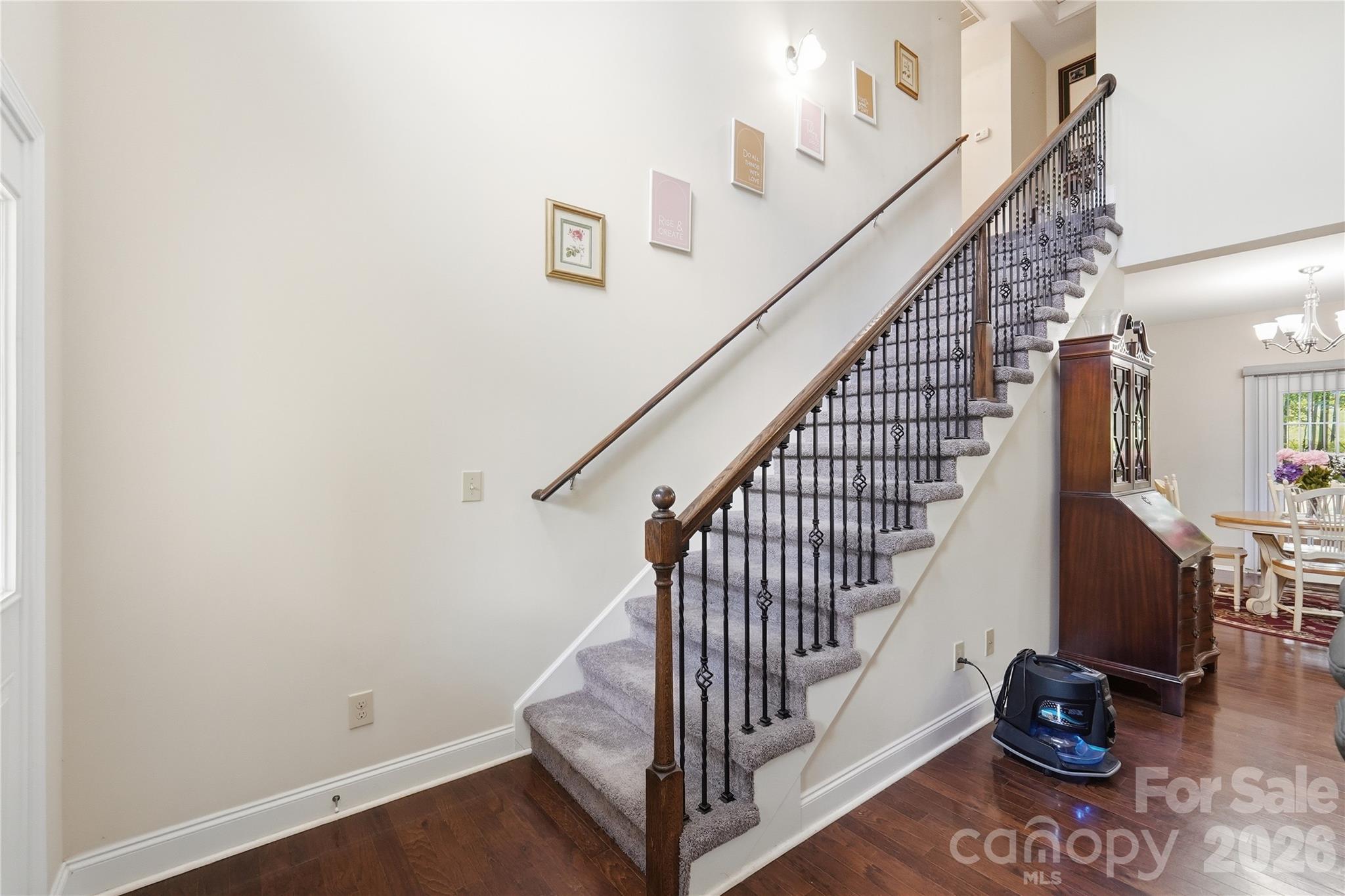 250 Henderson Road Property Photo 31
