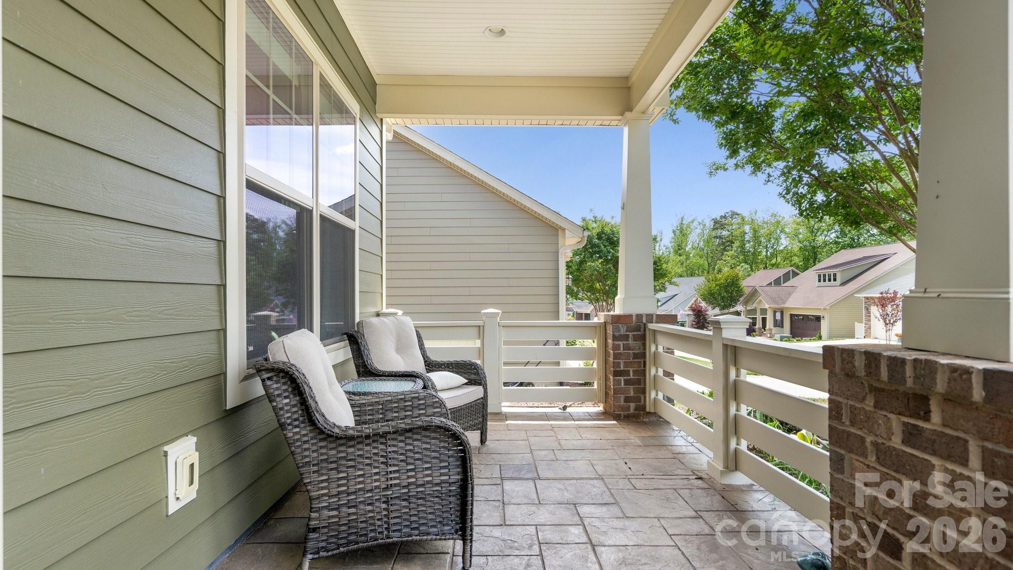 131 Chimney Rock Court Property Photo 4