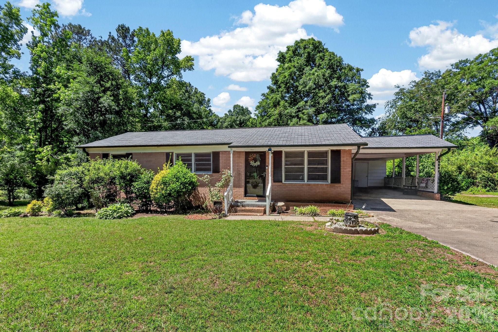 2644 Quiet Acres Road Property Photo 1
