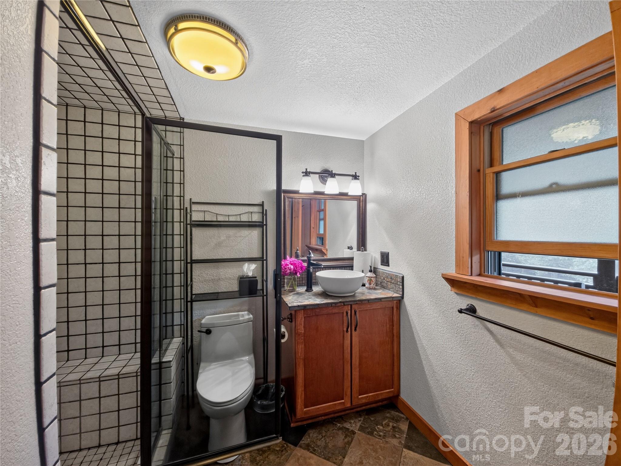 371 Hickory Loop Road Property Photo 32
