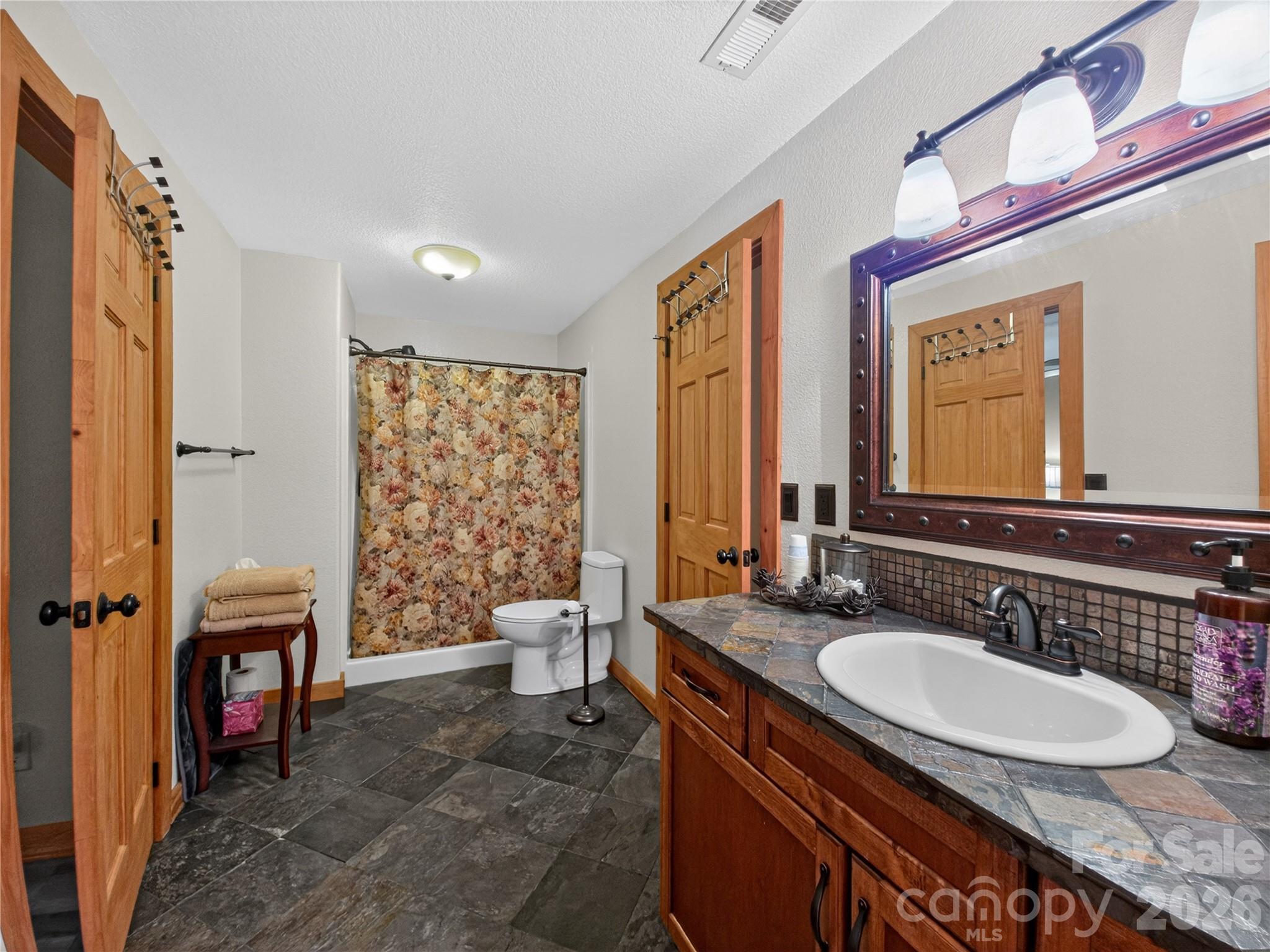 371 Hickory Loop Road Property Photo 35