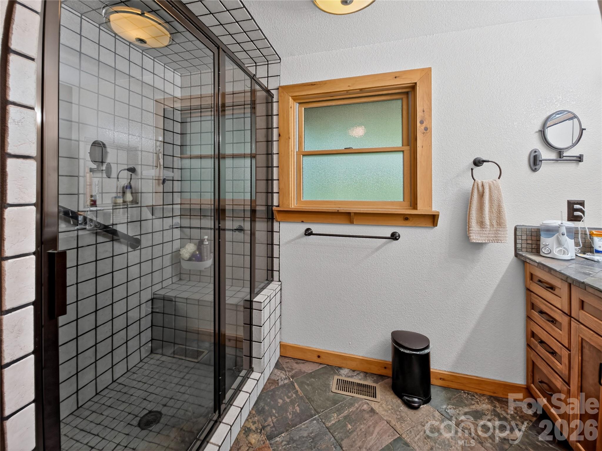 371 Hickory Loop Road Property Photo 37