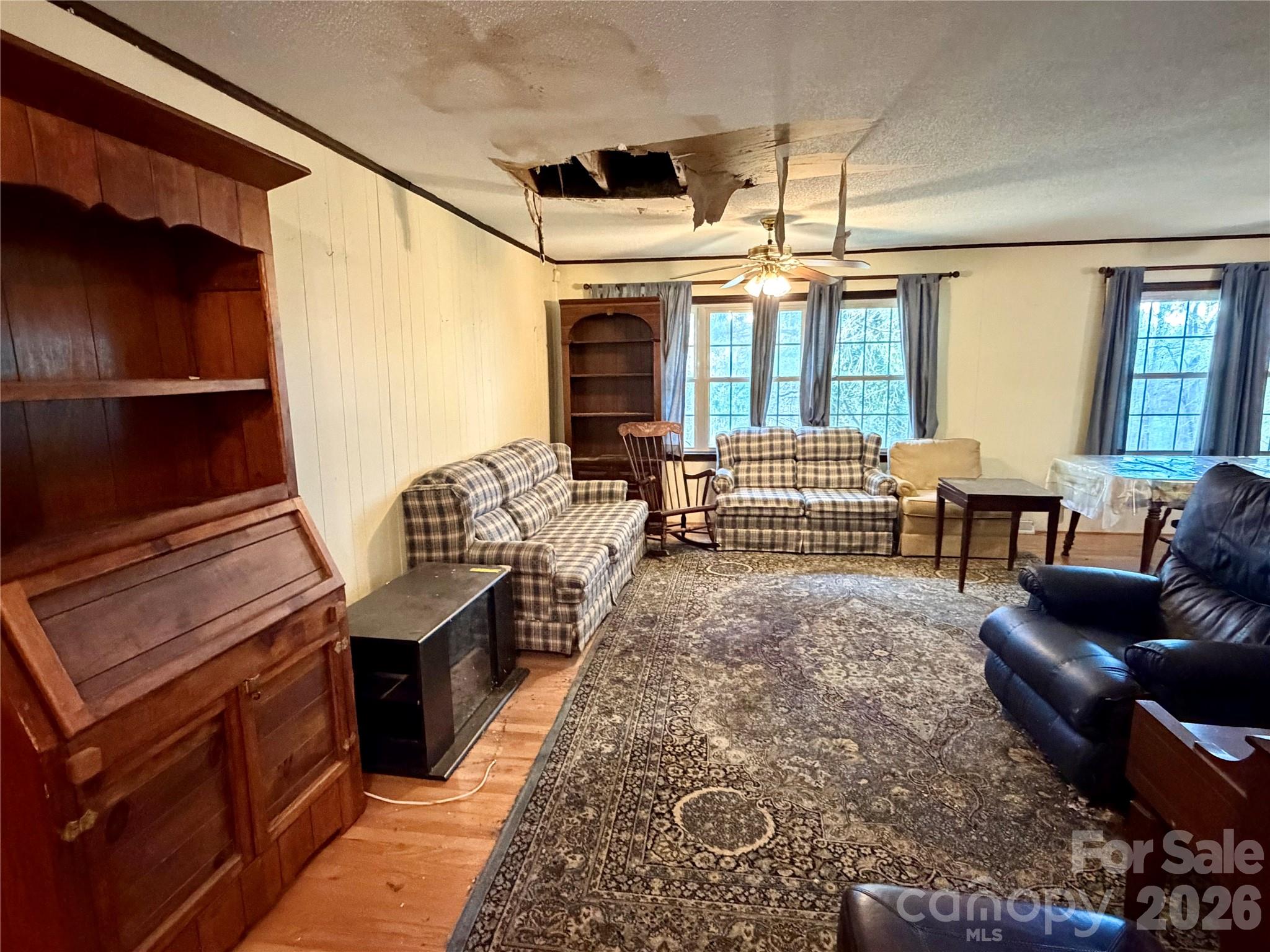2925 Sparrow Springs Road Property Photo 15