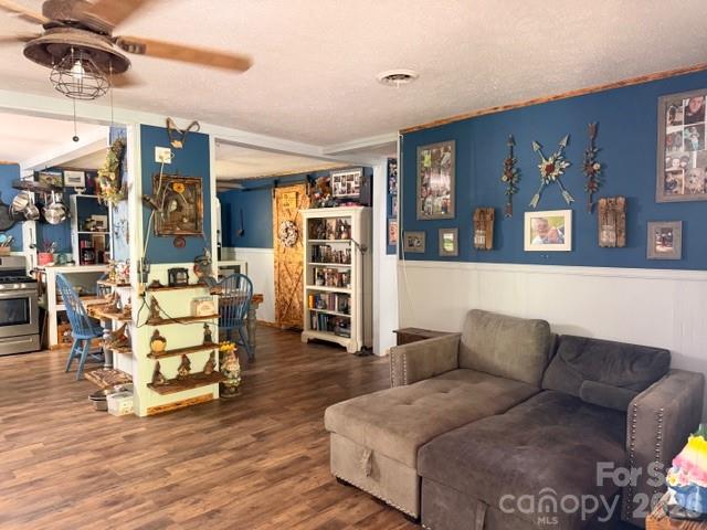4735 Sugar Hill Road Property Photo 6