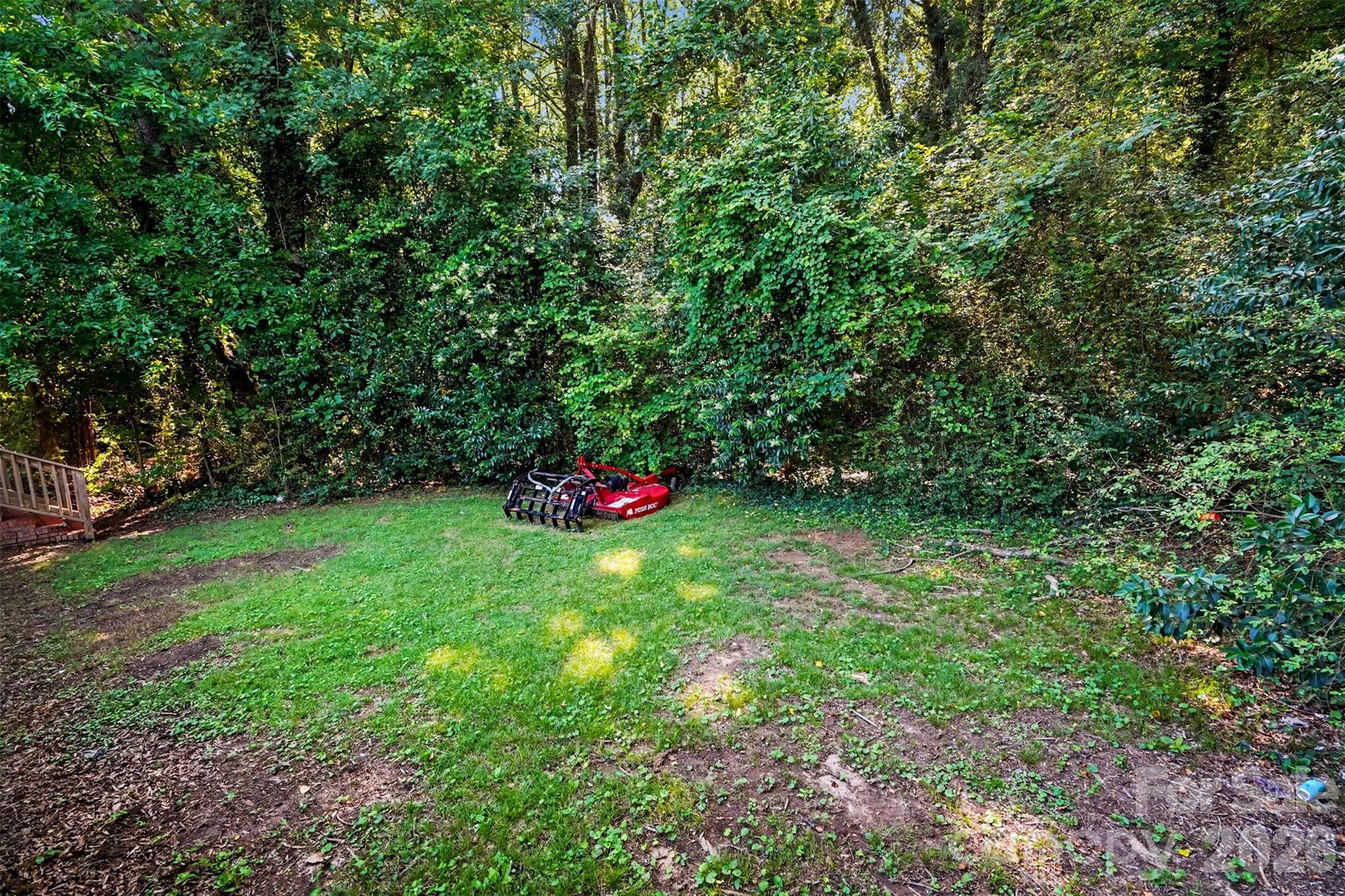 4809 Malibu Drive Property Photo 21