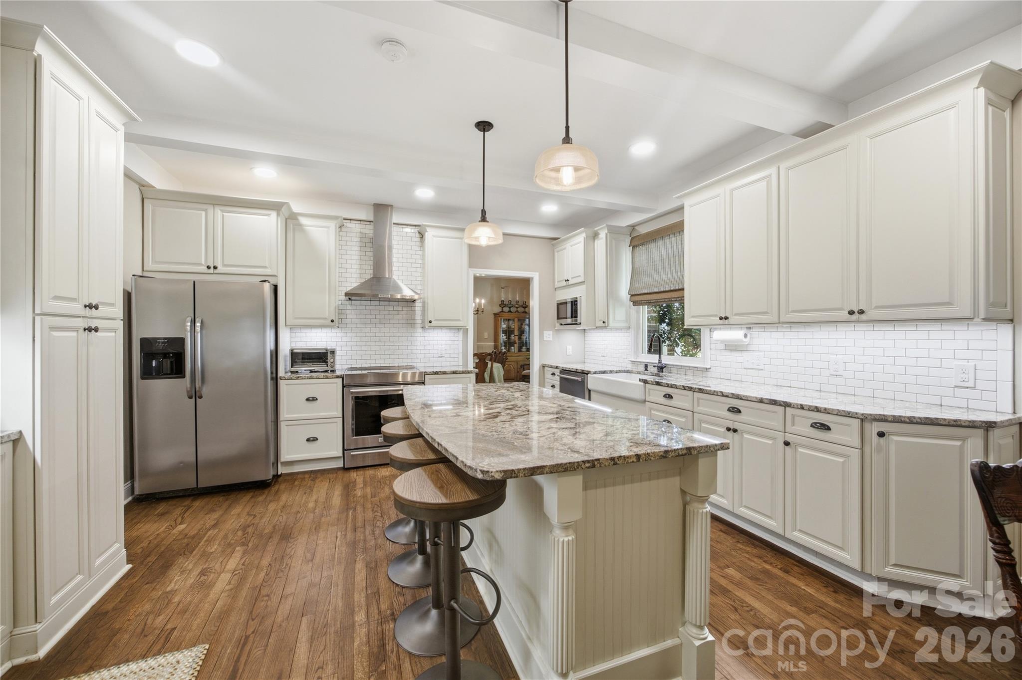 455 Heathcote Drive Property Photo 8